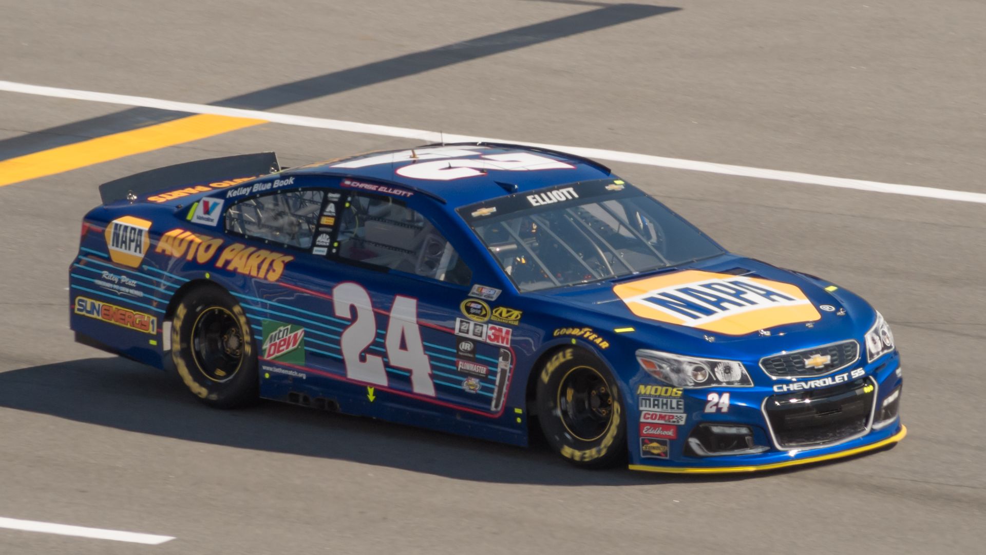 File:Chase Elliott 24 Hendrick Motorsports Chevrolet.jpg