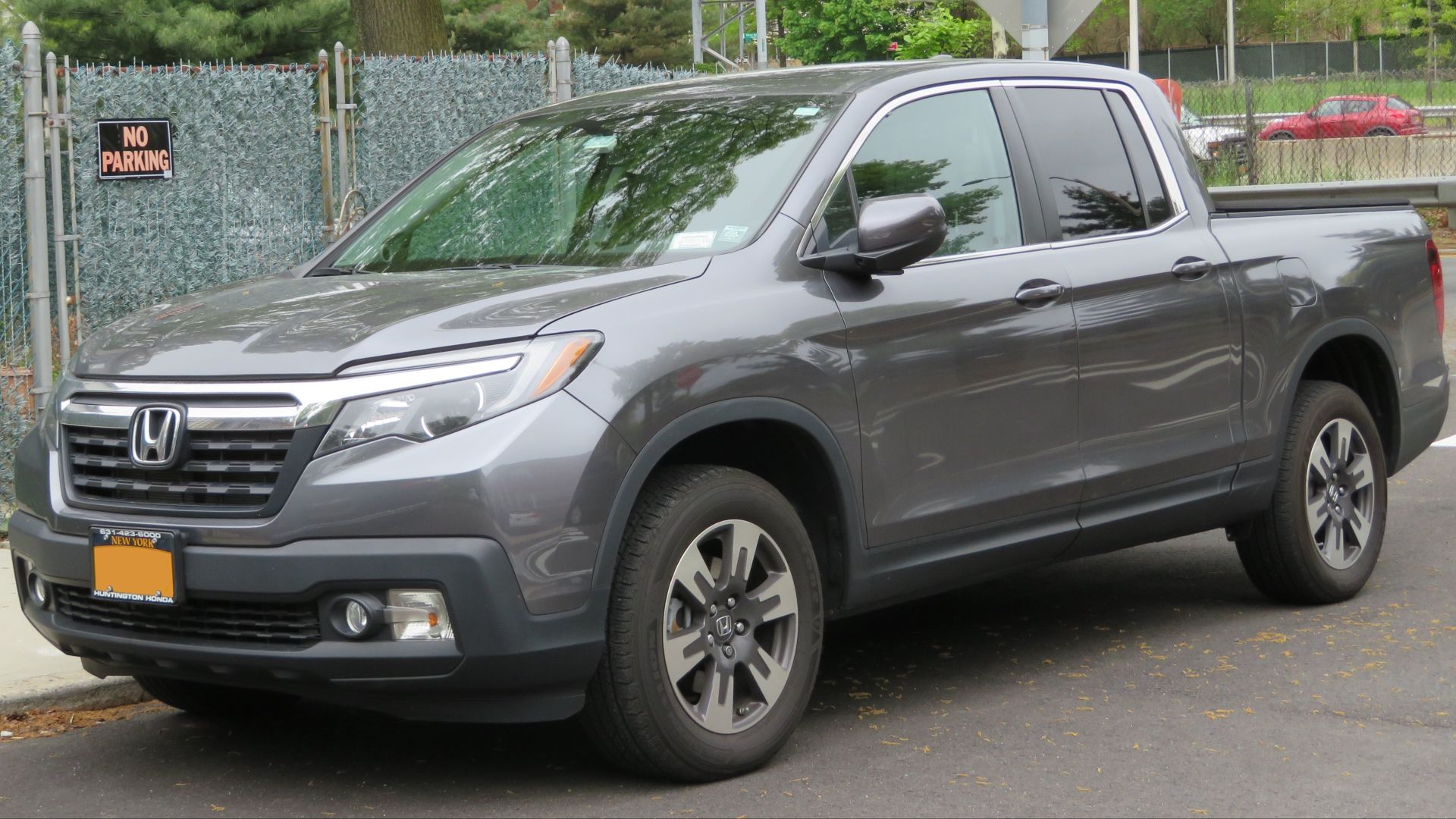 File:2017 Honda Ridgeline front 5.12.18.jpg