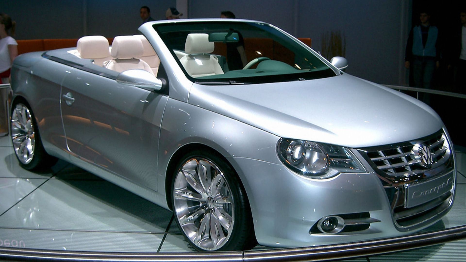 File:2004 Concept C.jpg