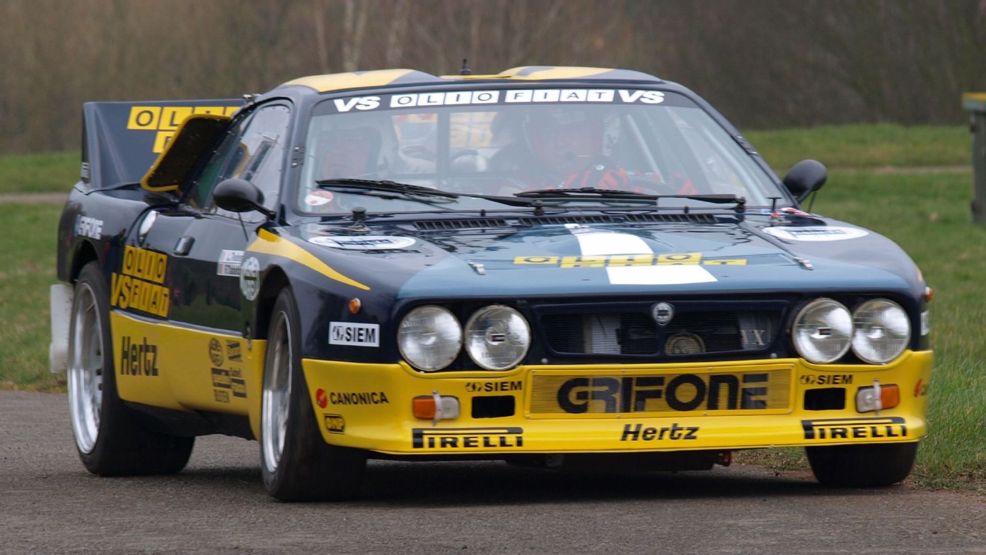 File:Lancia Rally 037 - Race Retro 2008.jpg