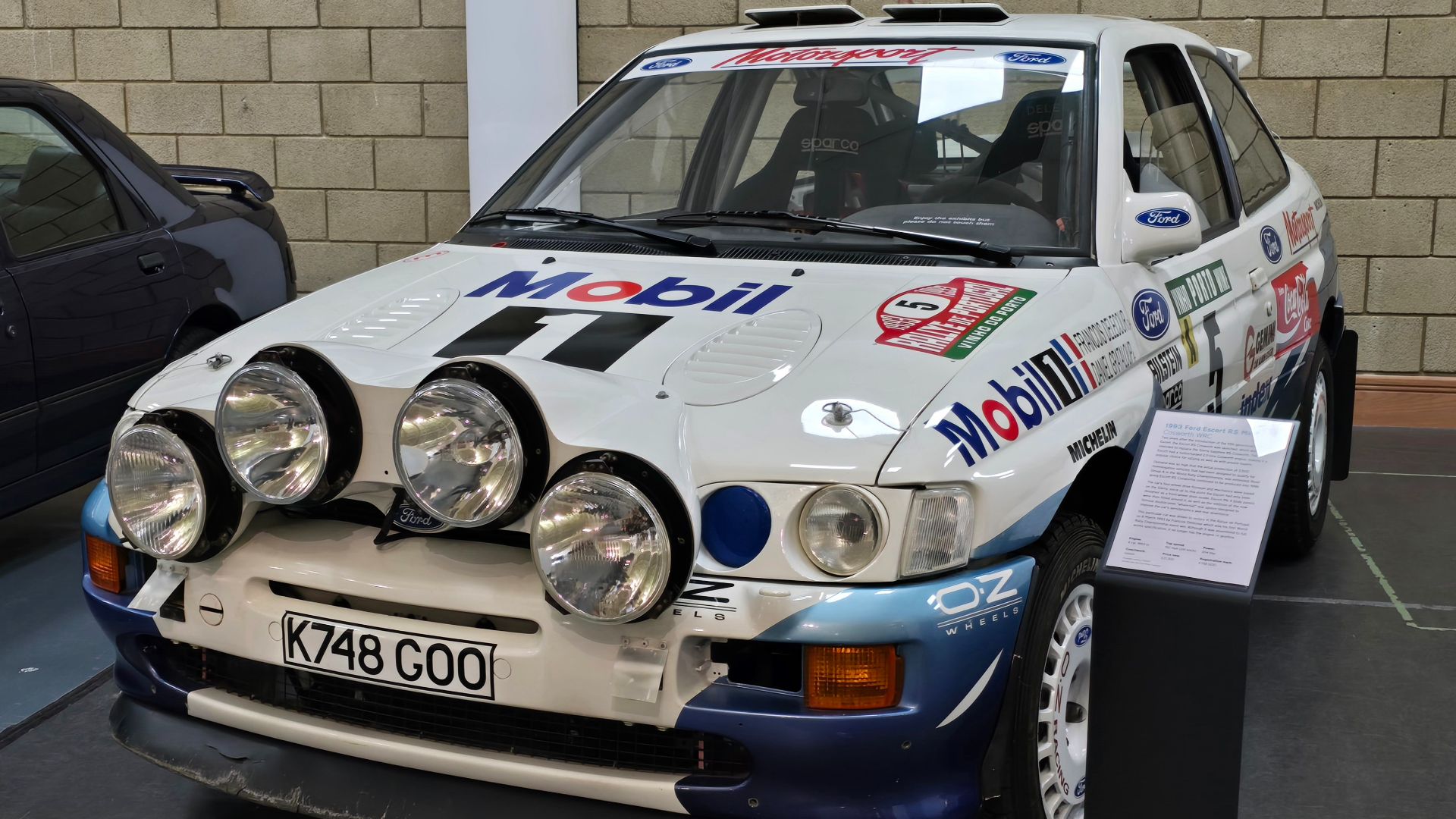 File:1993 Ford Escort RS Cosworth WRC.jpg