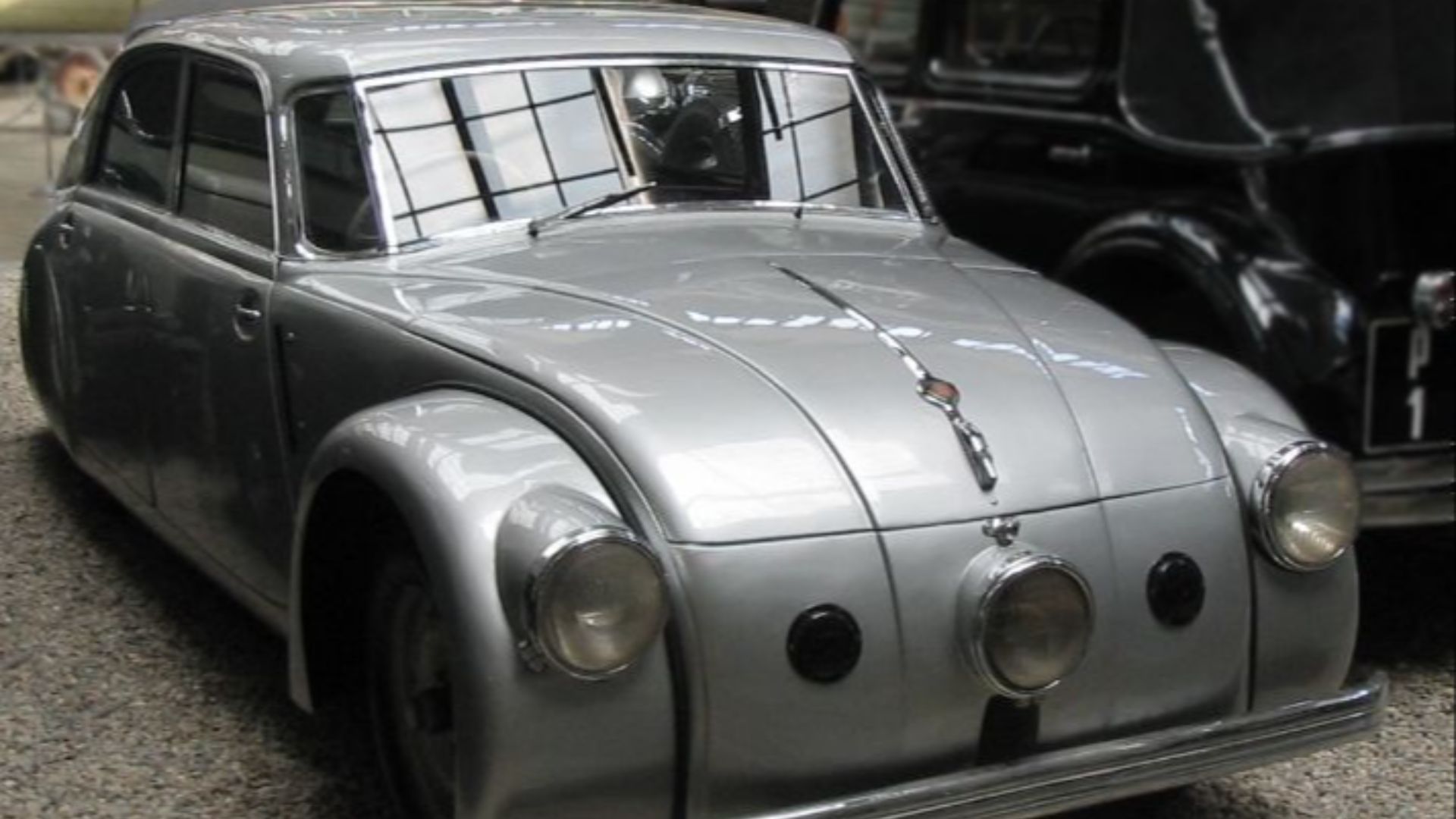 File:Tatra T 77a.jpg