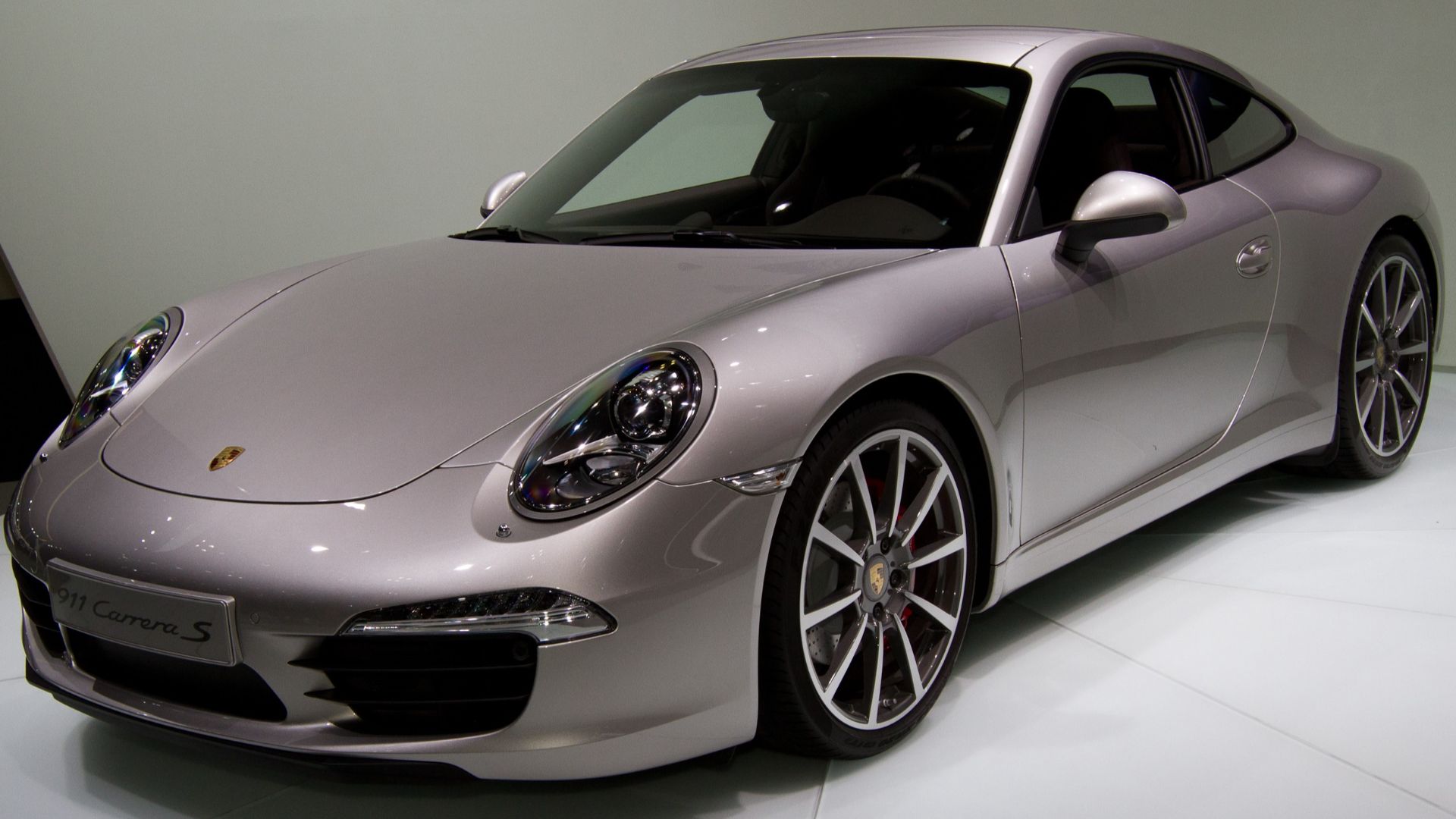 File:Porsche 911 Carrera 2011 Tokyo Motor Show.jpg