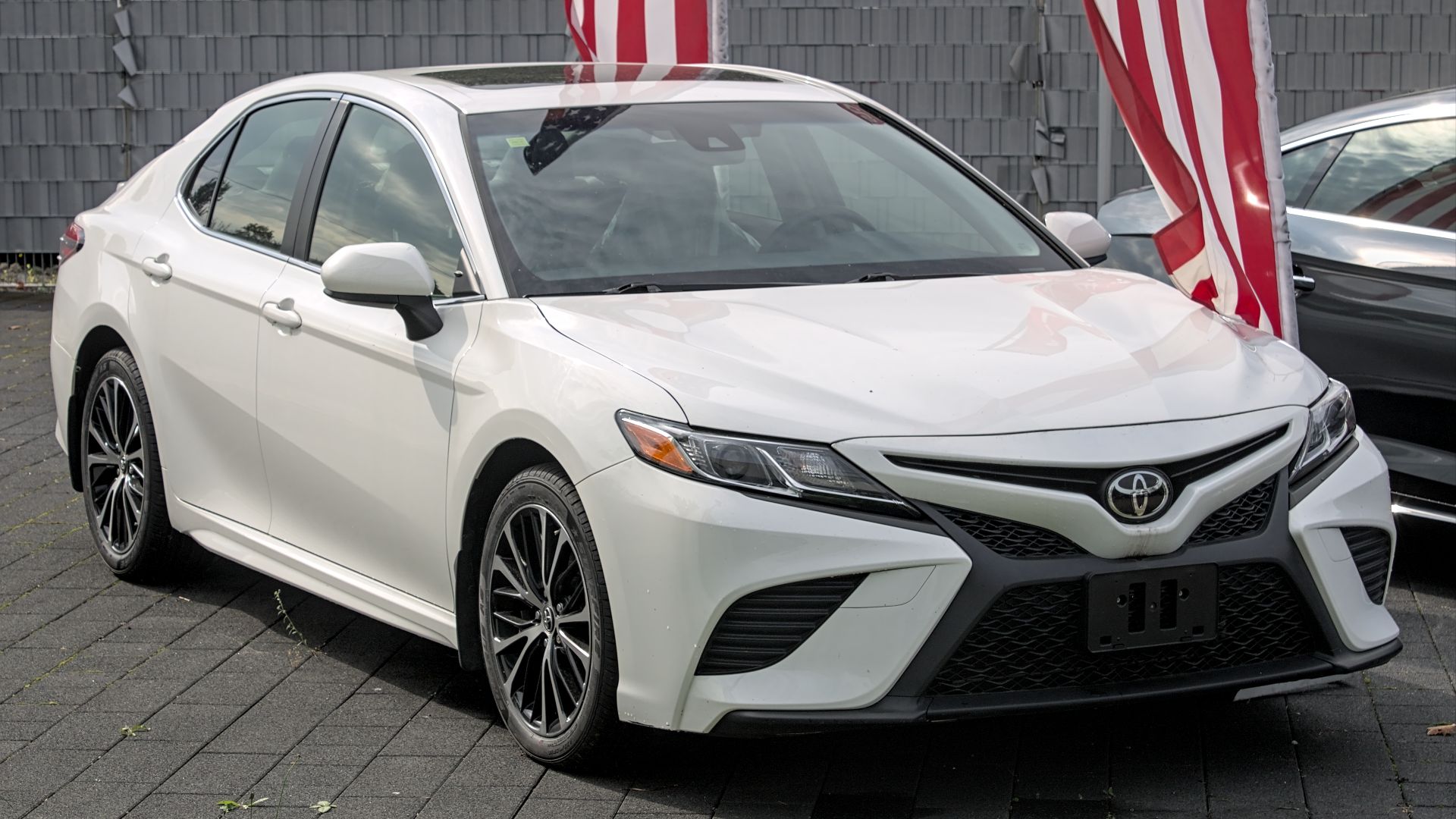 File:Toyota Camry (XV70) IMG 5294.jpg