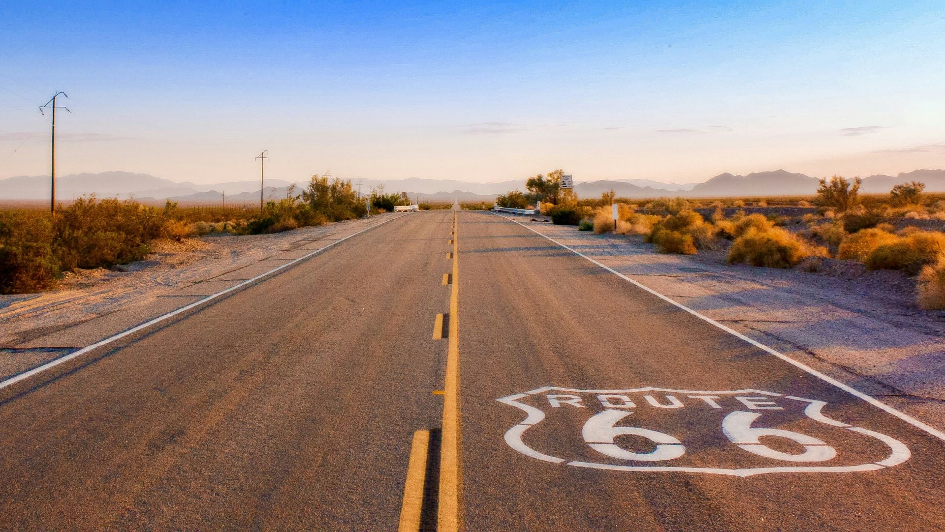 gray asphalt road during daytime