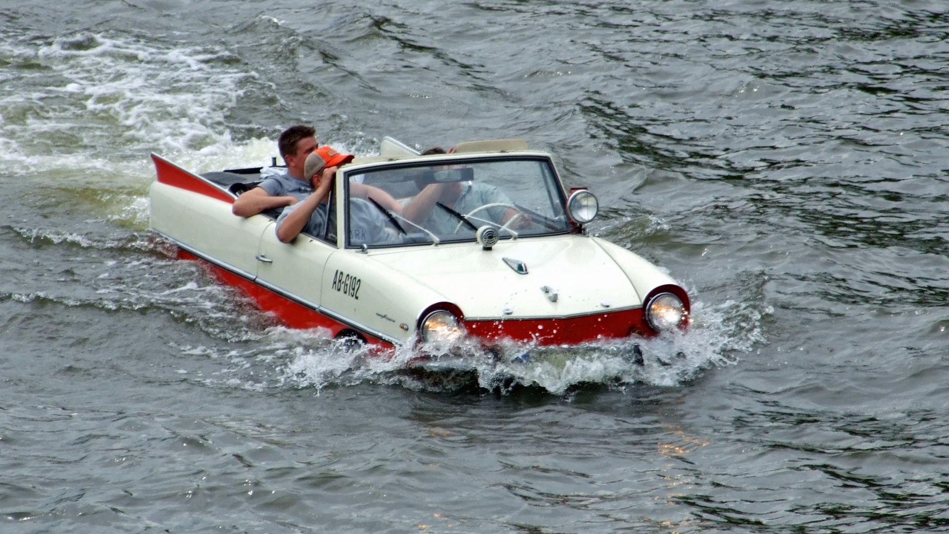 File:Amphicar-main-ffm001.jpg