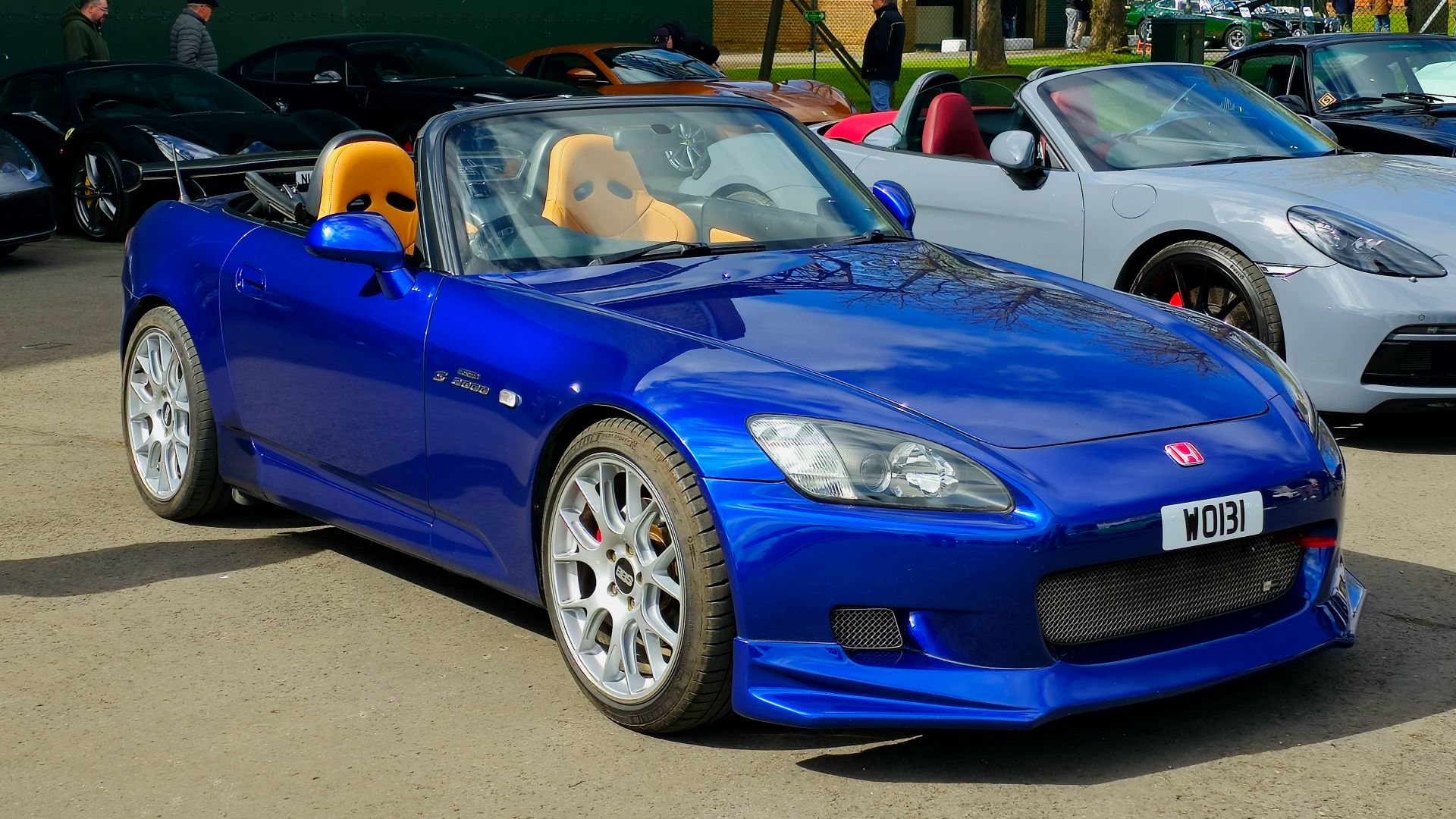 File:2001 Honda S2000 2.jpg
