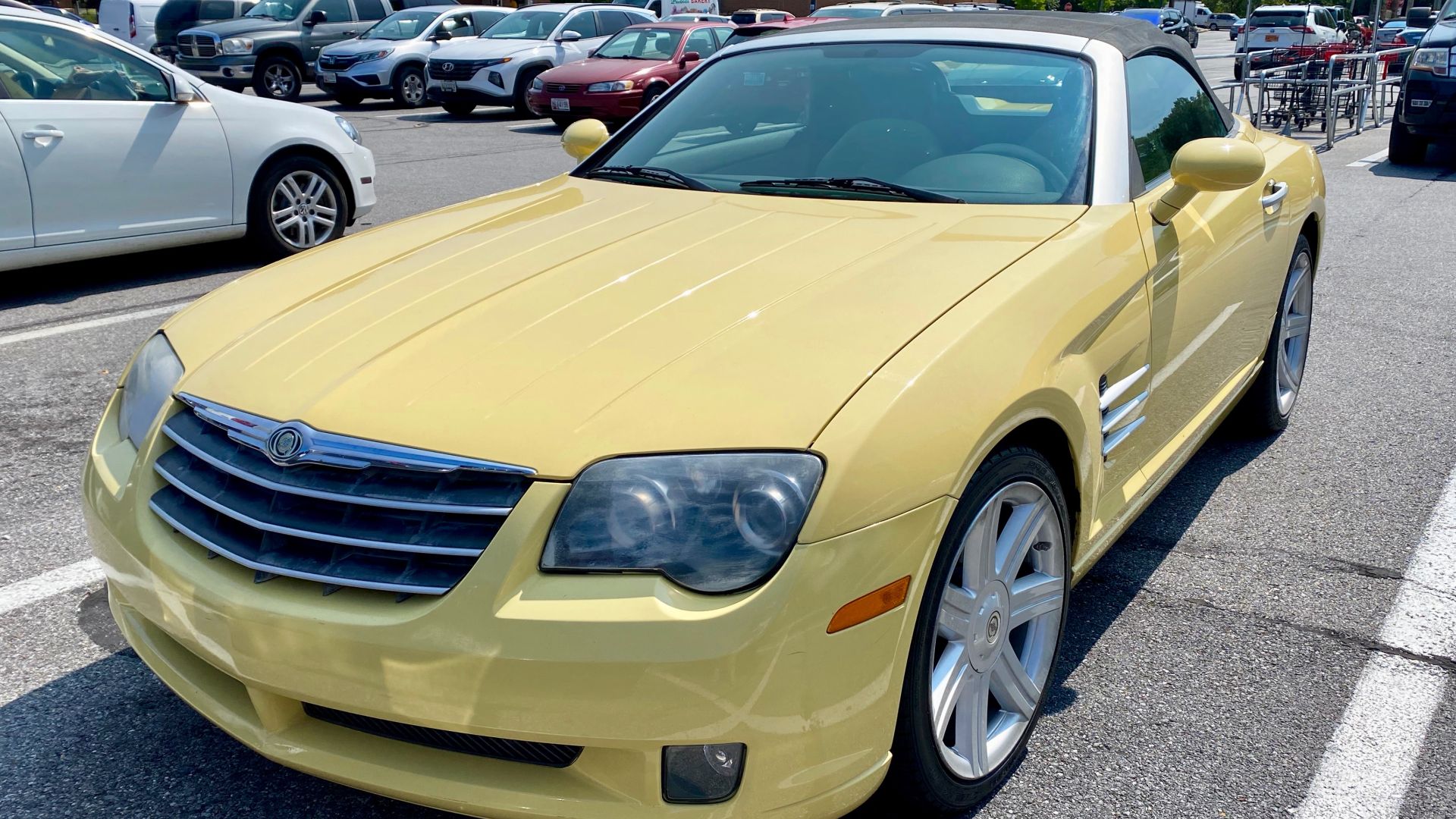 File:2005 Chrysler Crossfire roadster yellow in Maryland 1of3.jpg