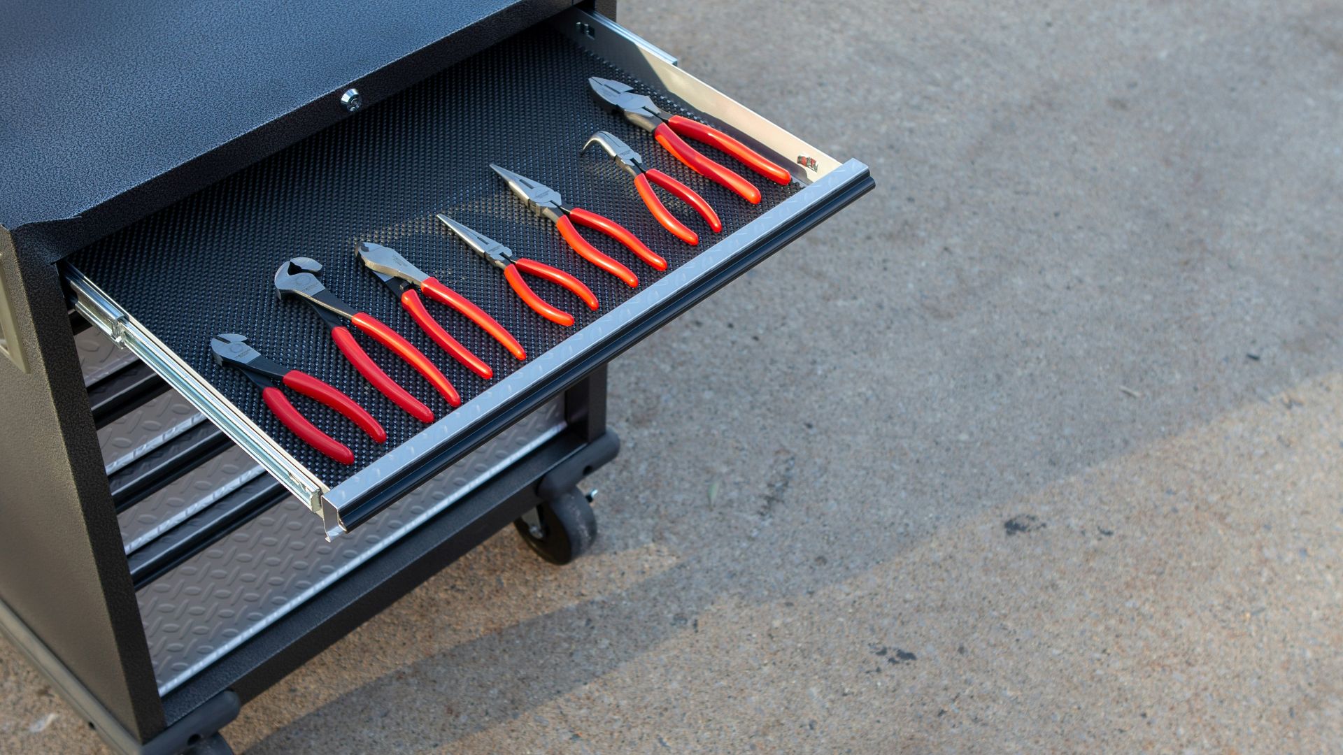 black and gray metal tool