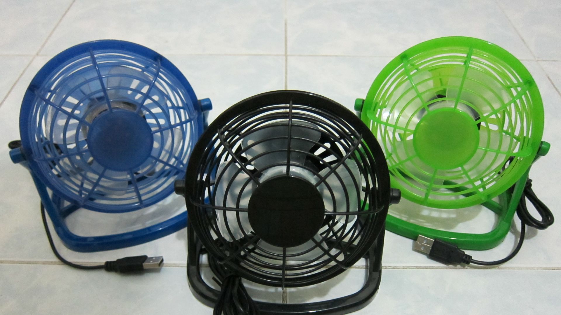 File:USB fans 1.jpg