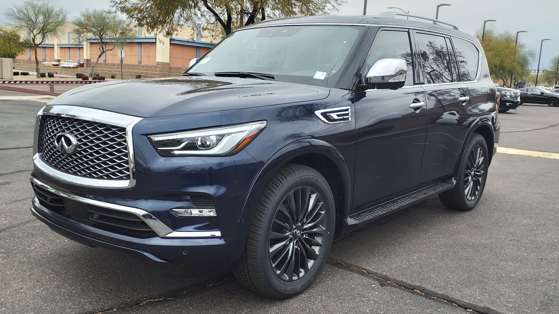 File:23 Infiniti QX80 Sensory (2).jpg