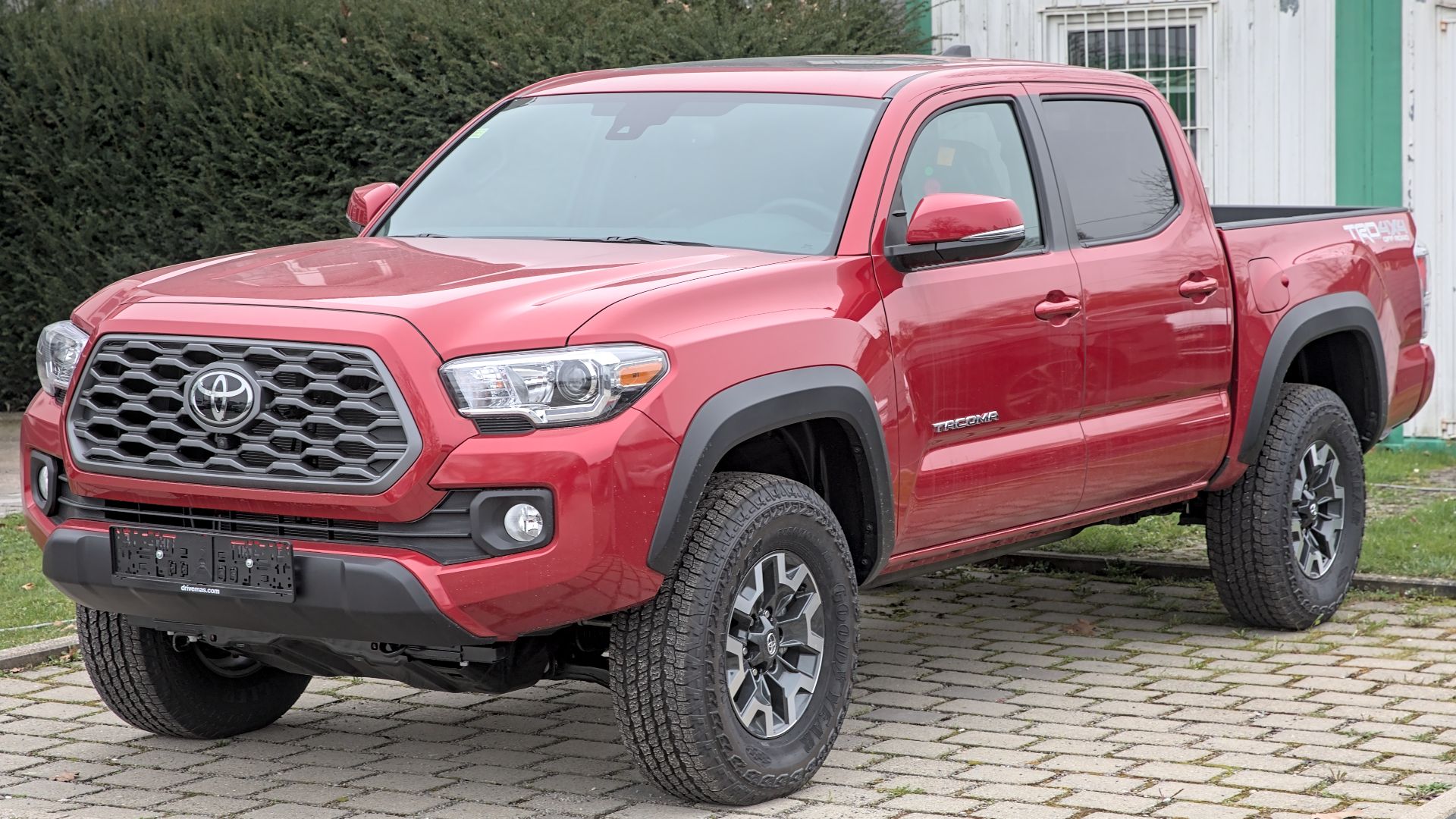 File:Toyota Tacoma (N300) TRD 1X7A2438.jpg