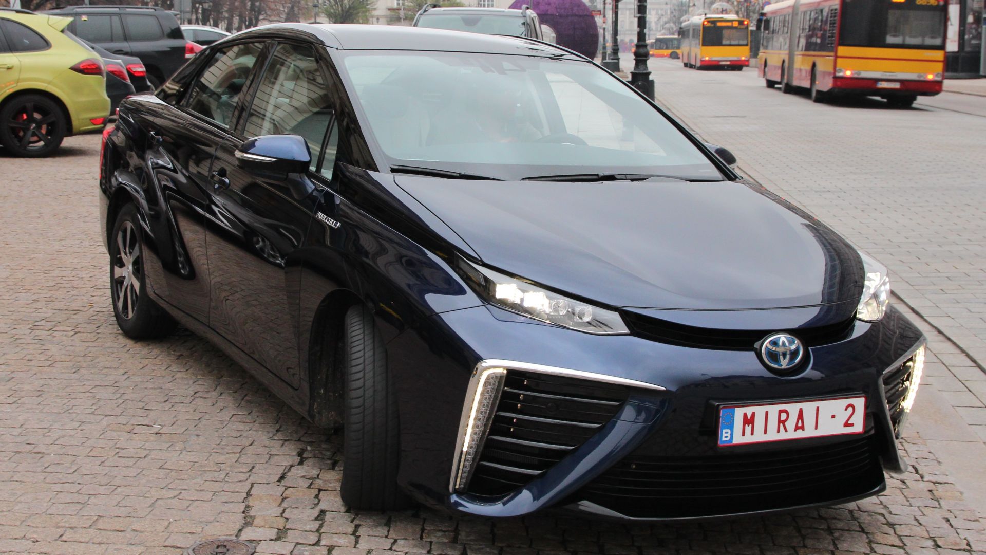File:Toyota Mirai in Warsaw, Poland Nov 2015 IMG 0108.jpg