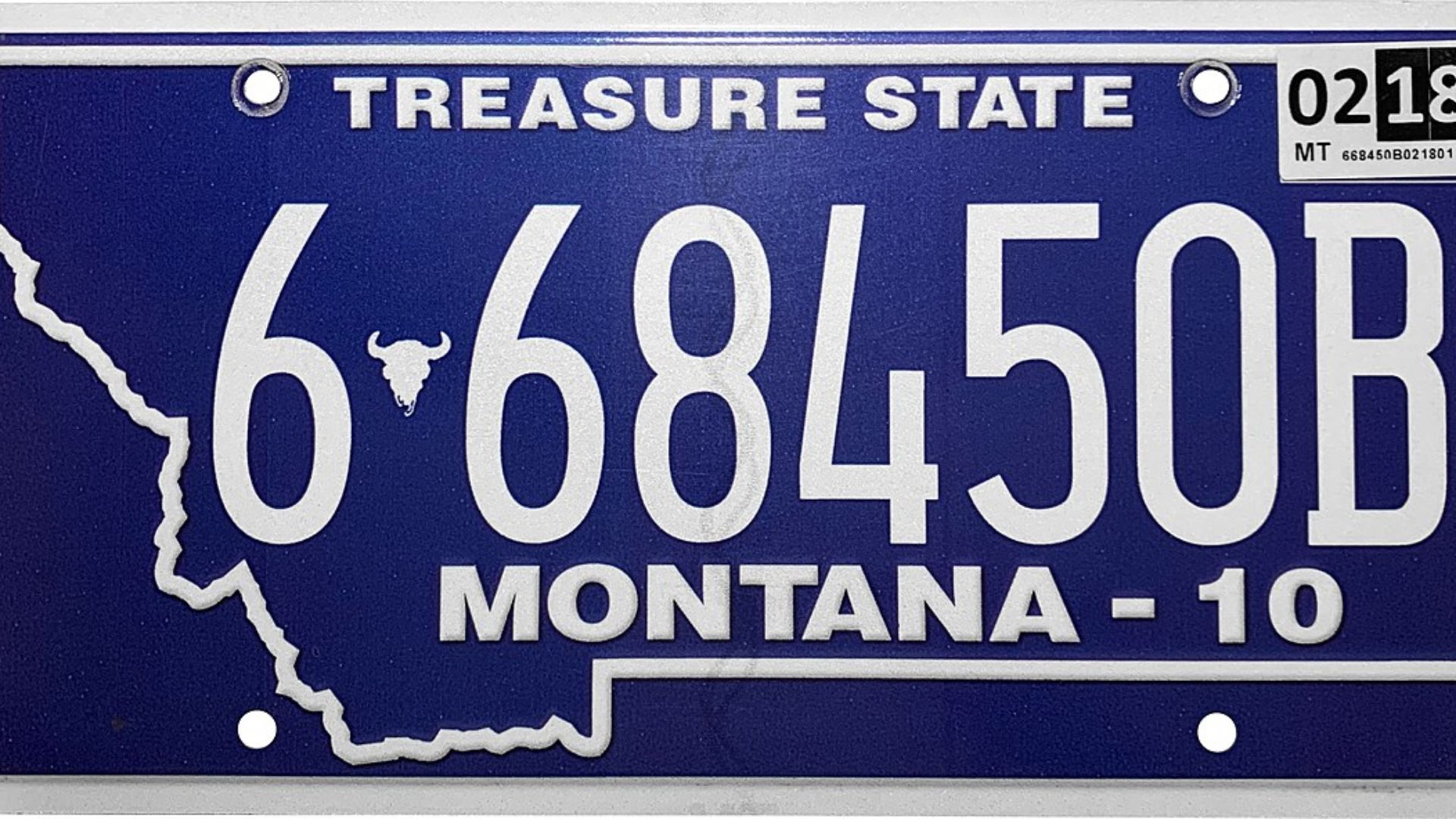 File:Montana 2010-present standard plate (new font).jpg