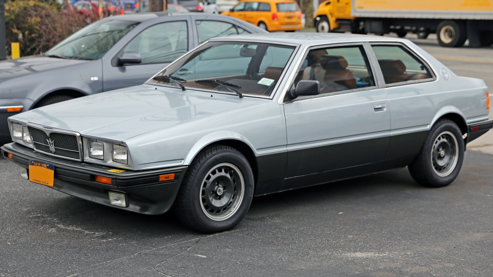 File:1985 Maserati Biturbo E, front left (US).jpg