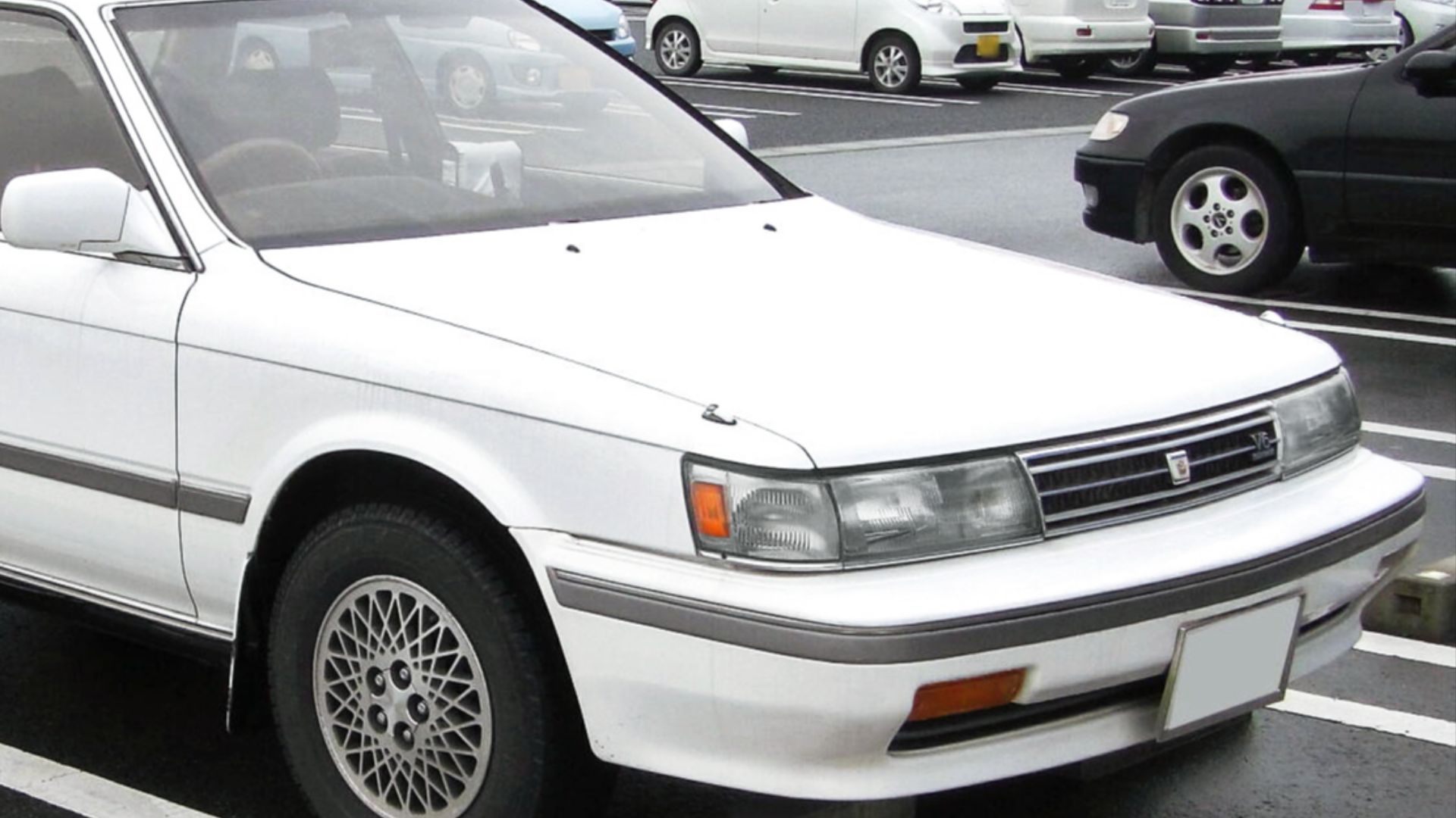 File:Toyota Camry Prominent 1988.jpg