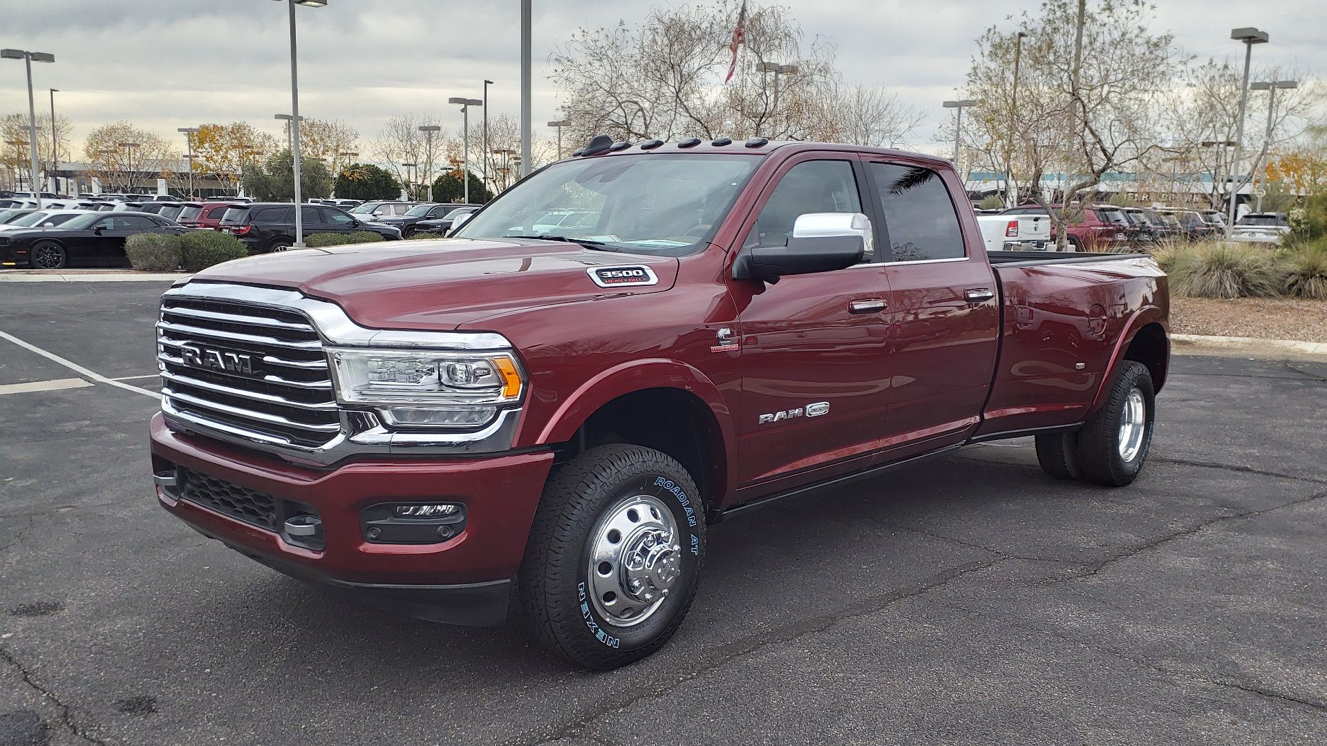 File:22 Ram 3500 Limited Longhorn.jpg