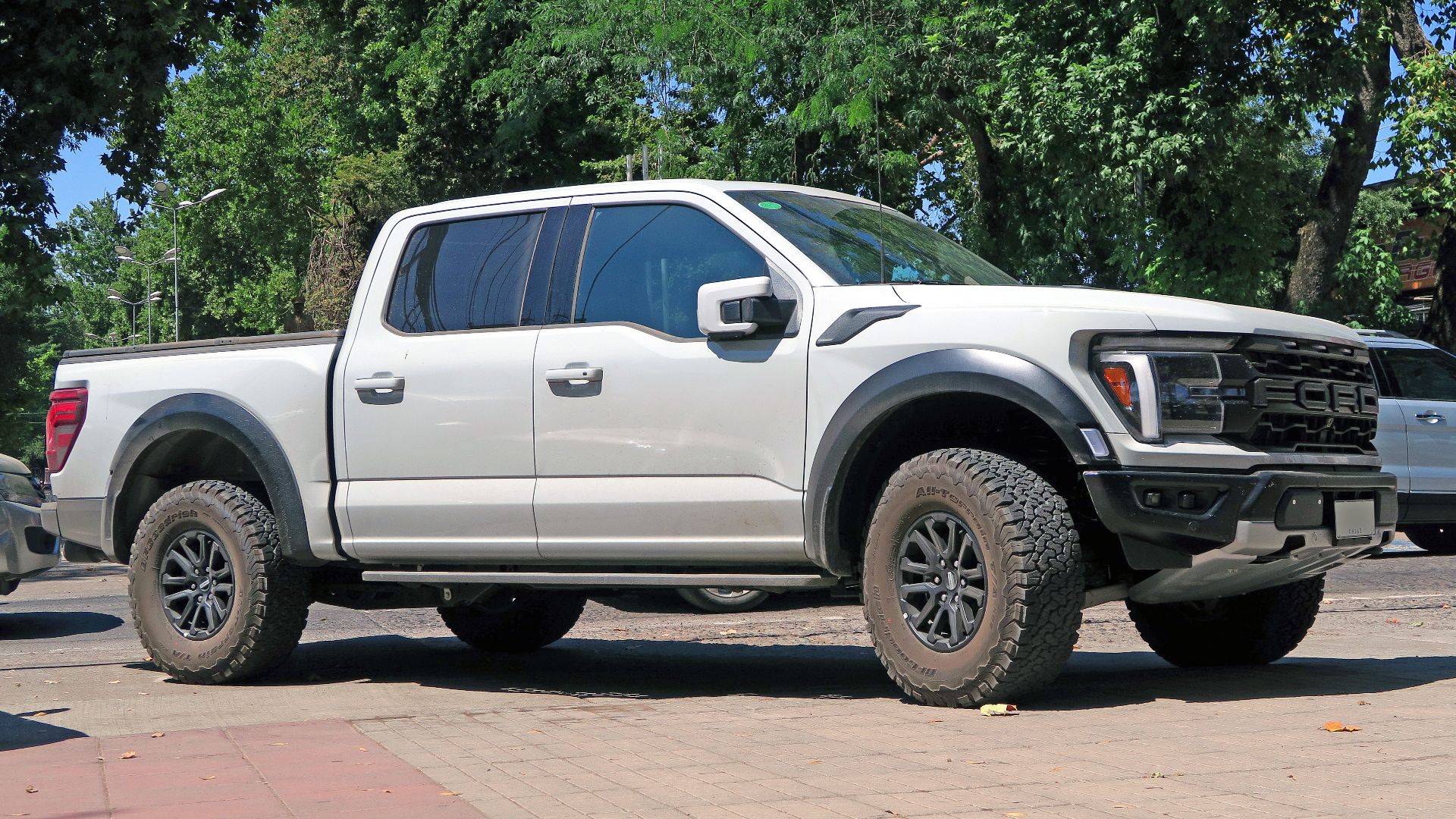 File:Ford F-150 V6 Raptor 2025.jpg