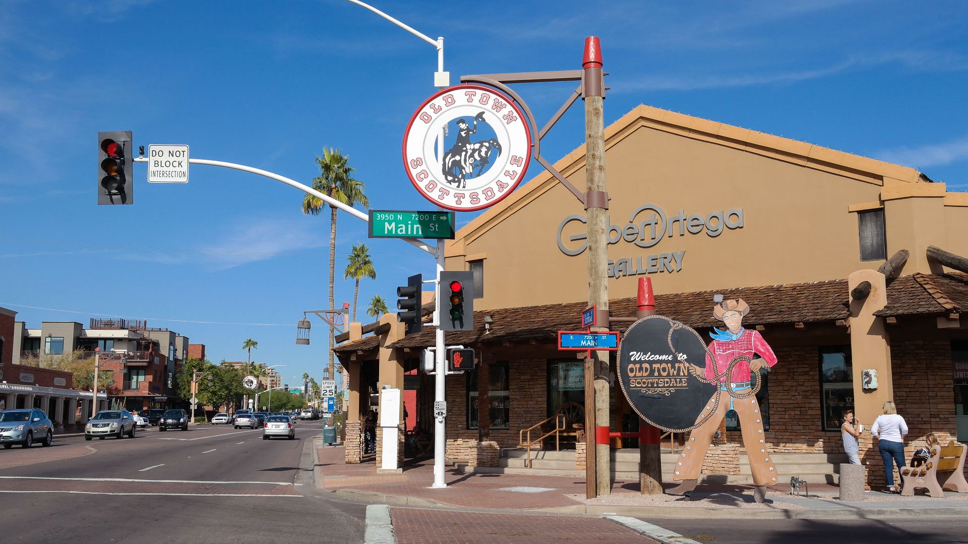 File:Old Town (Scottsdale, Arizona).jpg