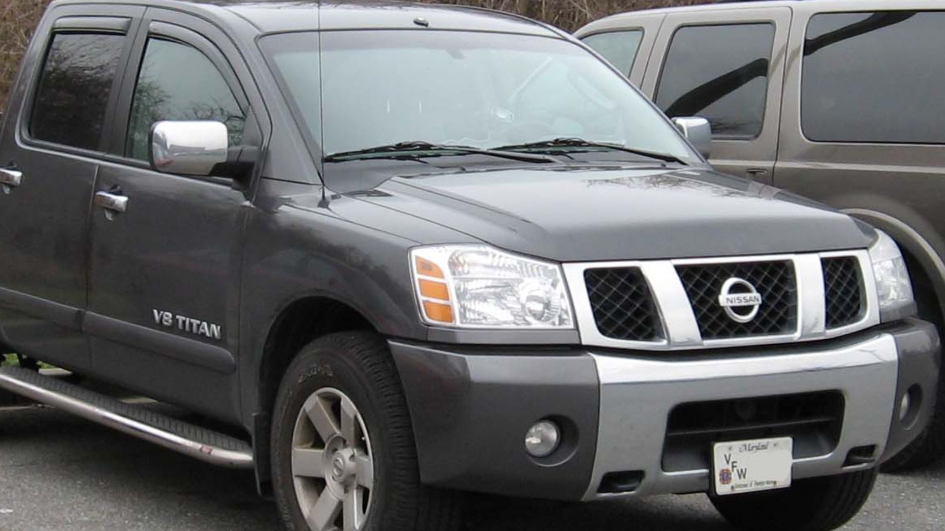 File:Nissan-Titan-crewcab.jpg