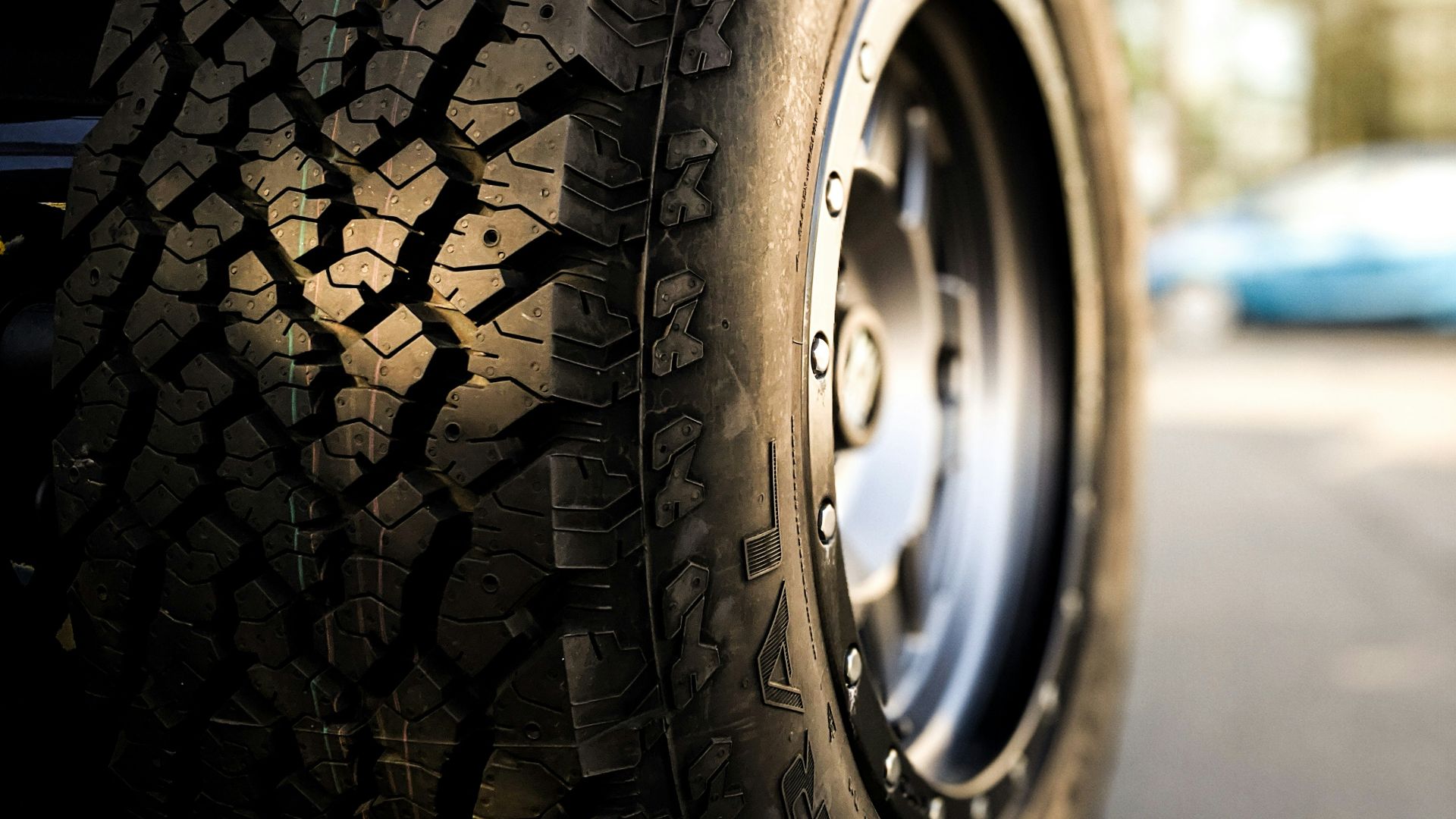 black and silver car wheel