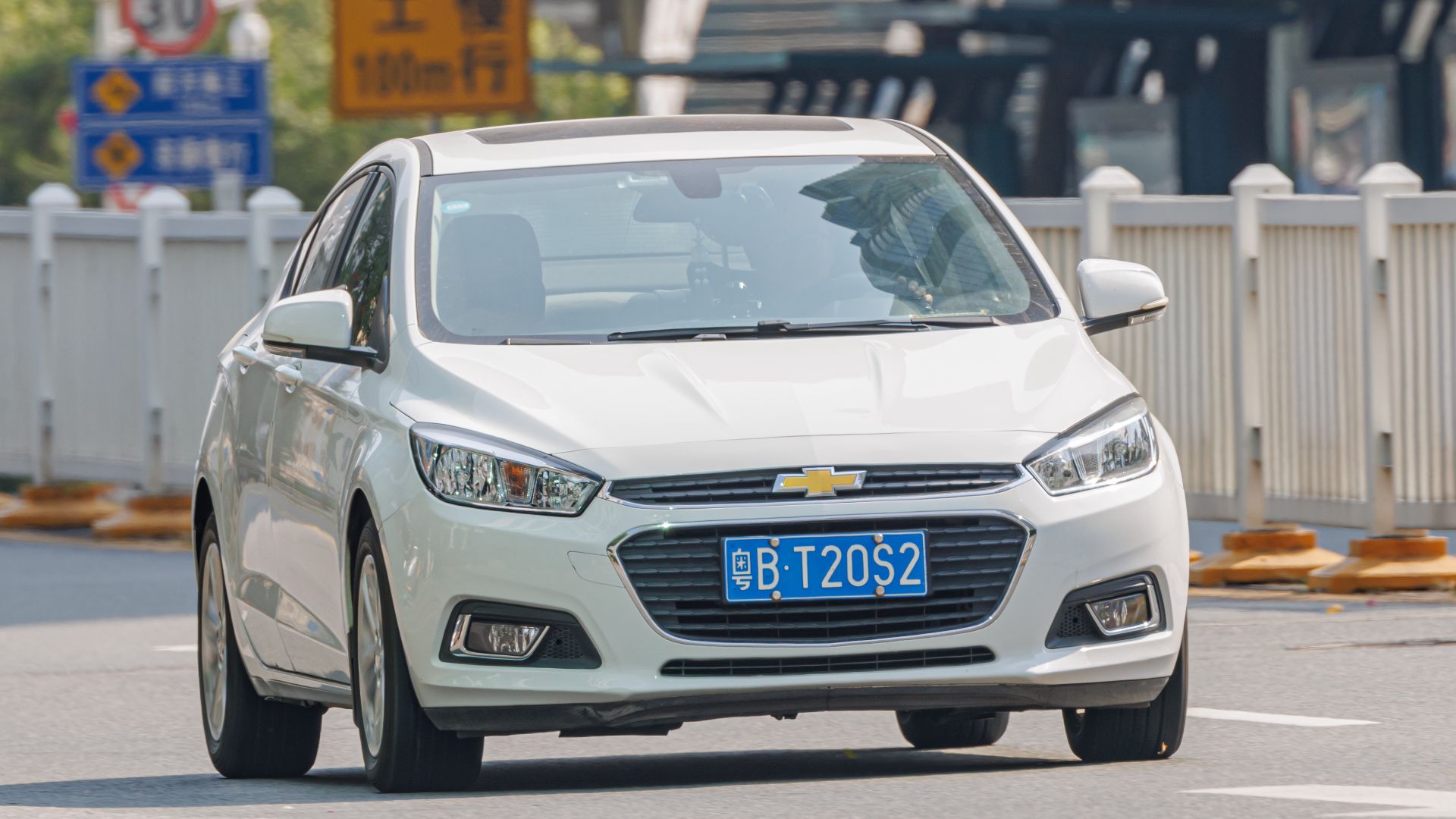File:CHEVROLET CRUZE (D2SC) China.jpg