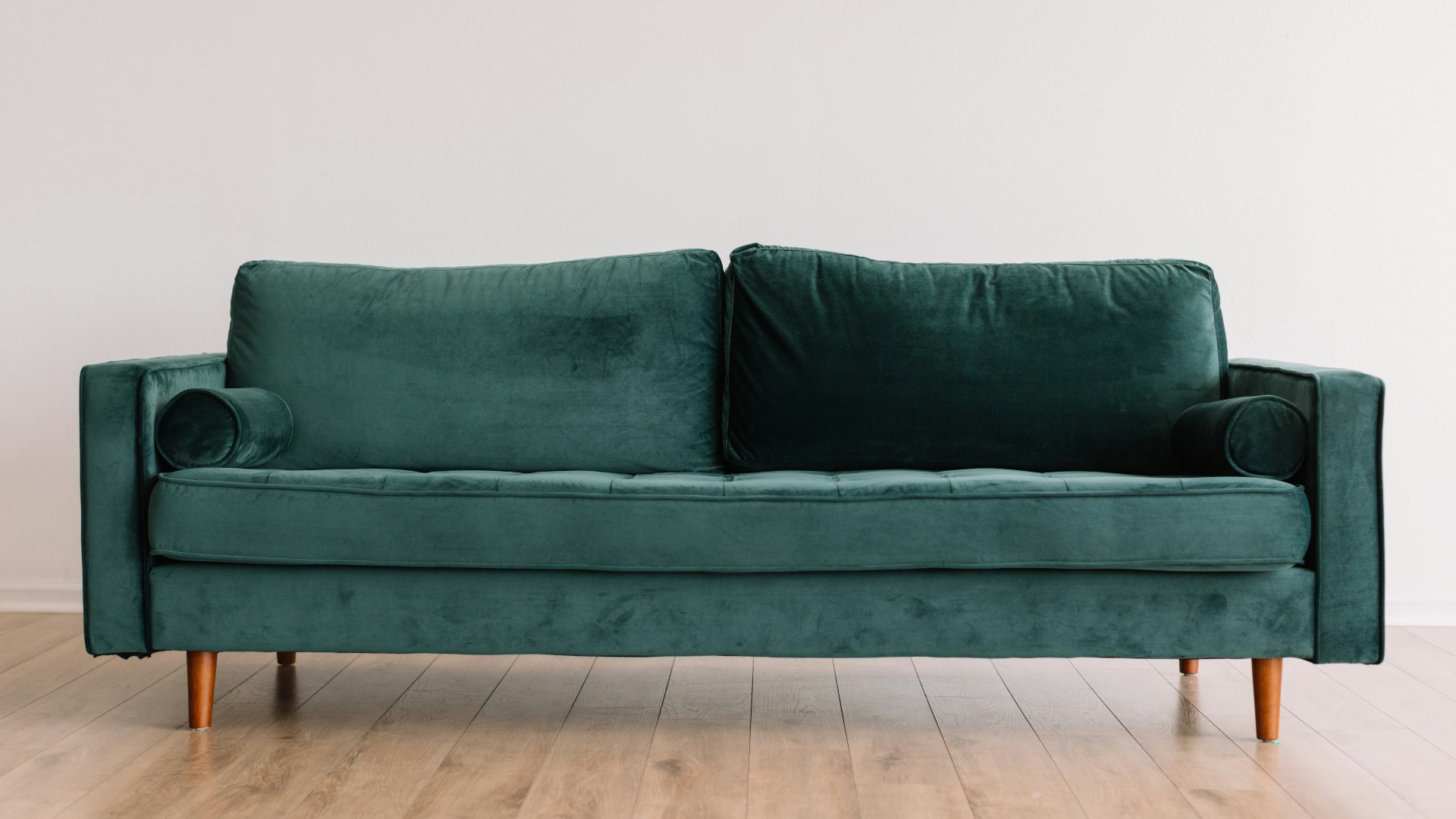 1792011156aa15e7b6ac283e262e2833aa25832f5b0a8bdd44.jpg