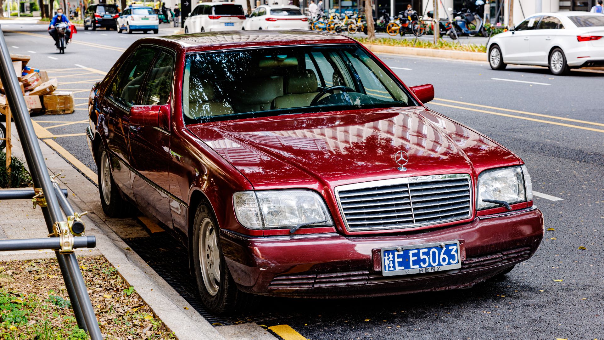 File:MERCEDES-BENZ S-CLASS (W140) China.jpg
