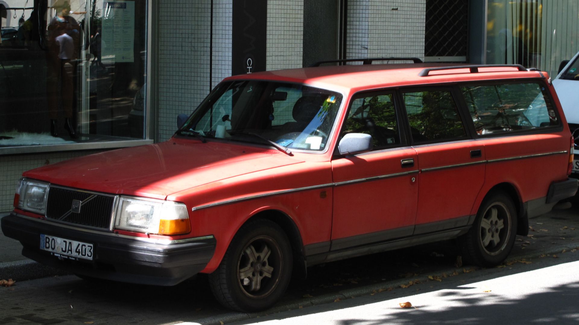 File:Volvo 240 Estate.jpg