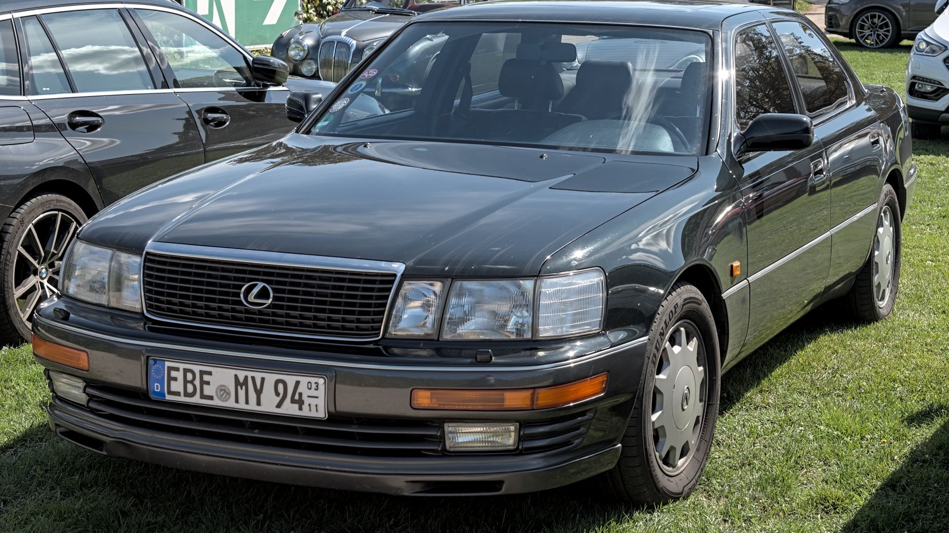File:Lexus LS 400 (UCF20) Classic-Gala 2025 DSC 1091.jpg