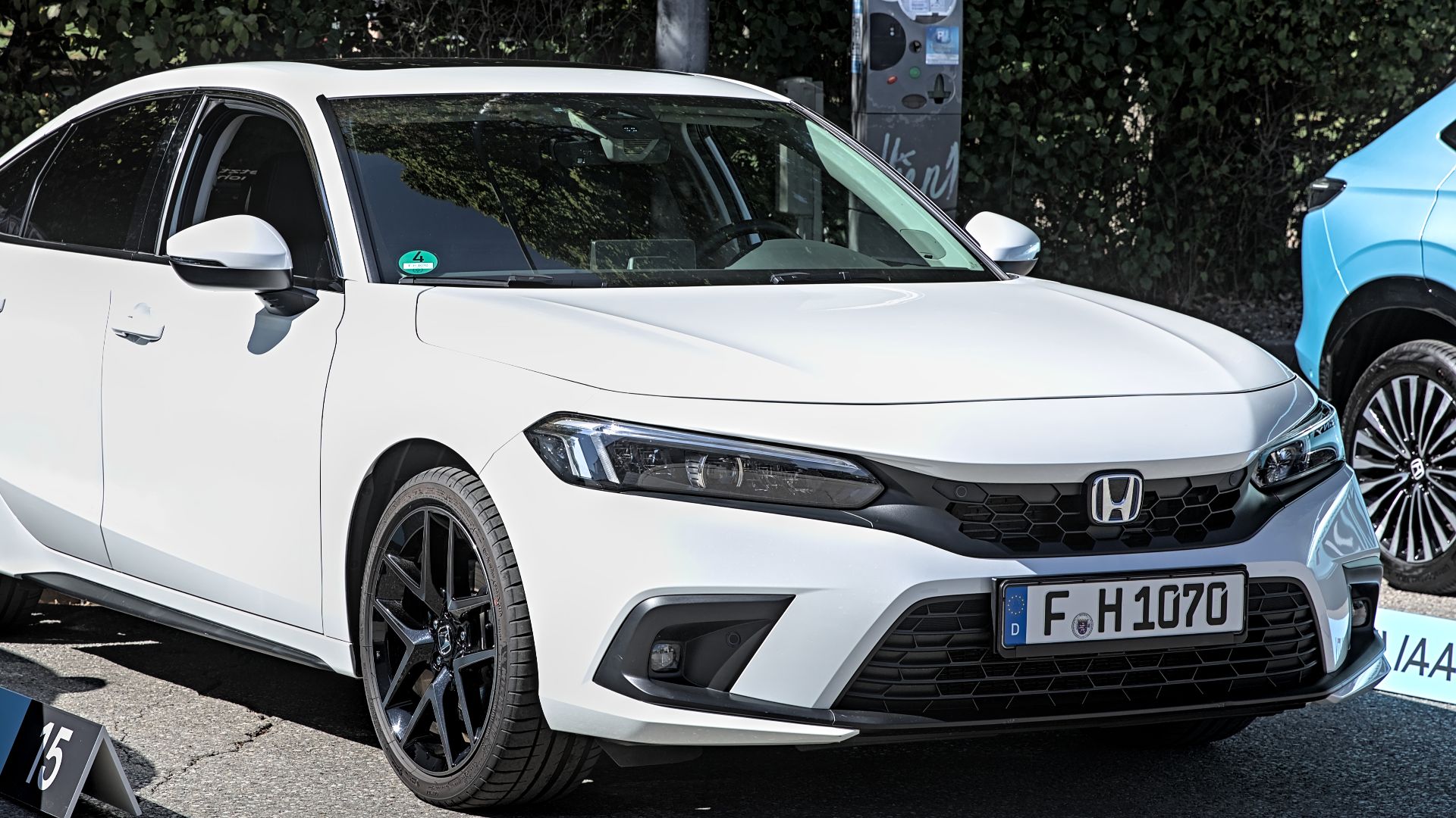 File:Honda Civic Hybrid (2022, Europe) IAA 2023 1X7A0545 (2).jpg