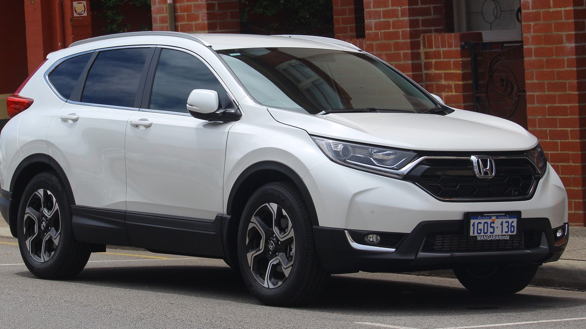 File:2018 Honda CR-V (RW MY18) +Sport 2WD wagon (2018-10-22) 01.jpg