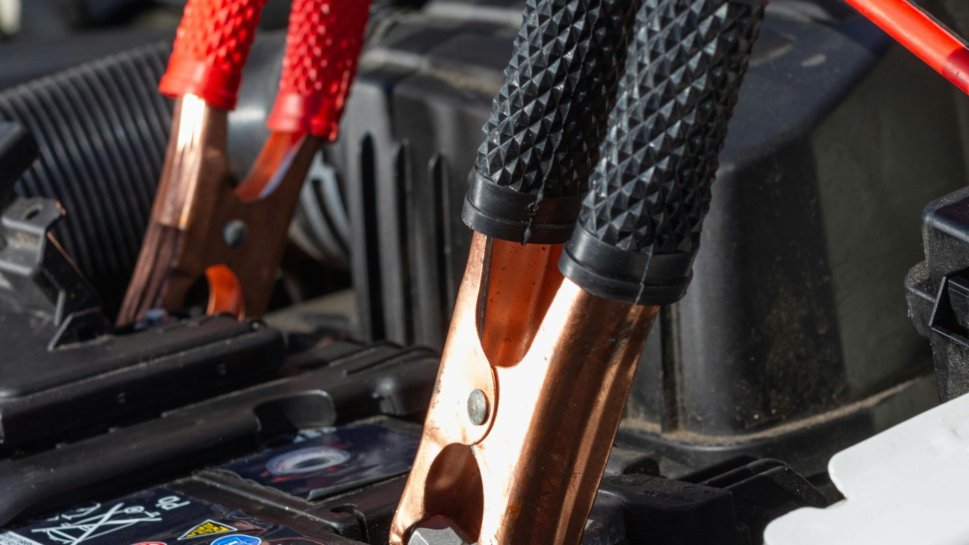 Daniel @ bestjumpstarterreview.com