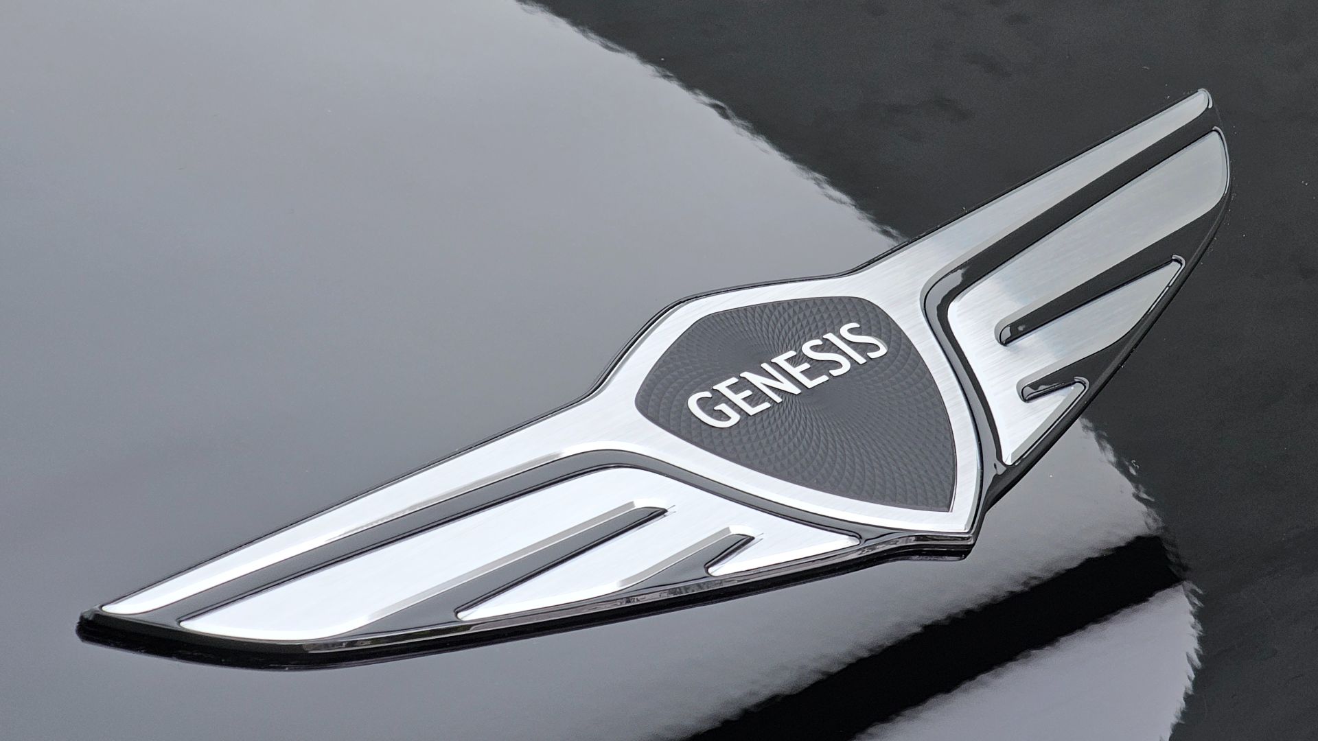 File:Genesis G90 RS4 Maui Black (354).jpg