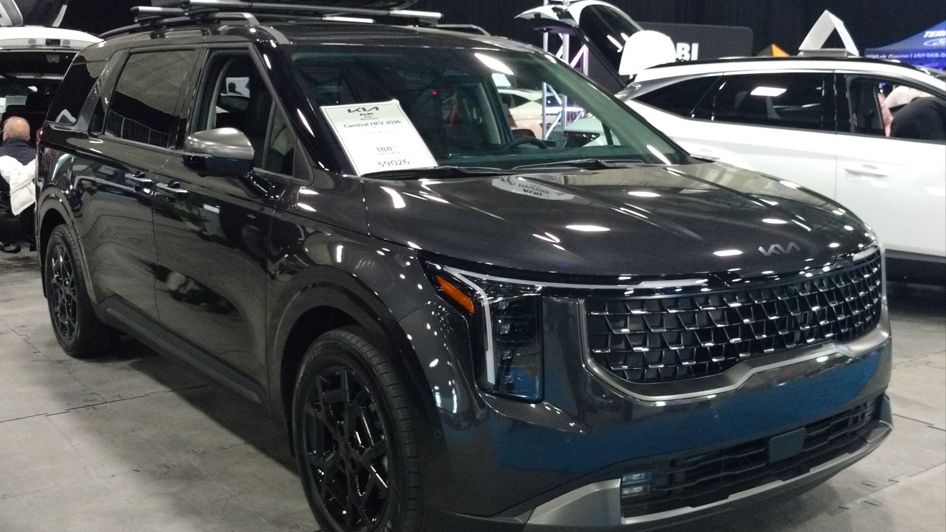 File:2026 Kia Carnival au salon auto Lanaudière 2025.jpg