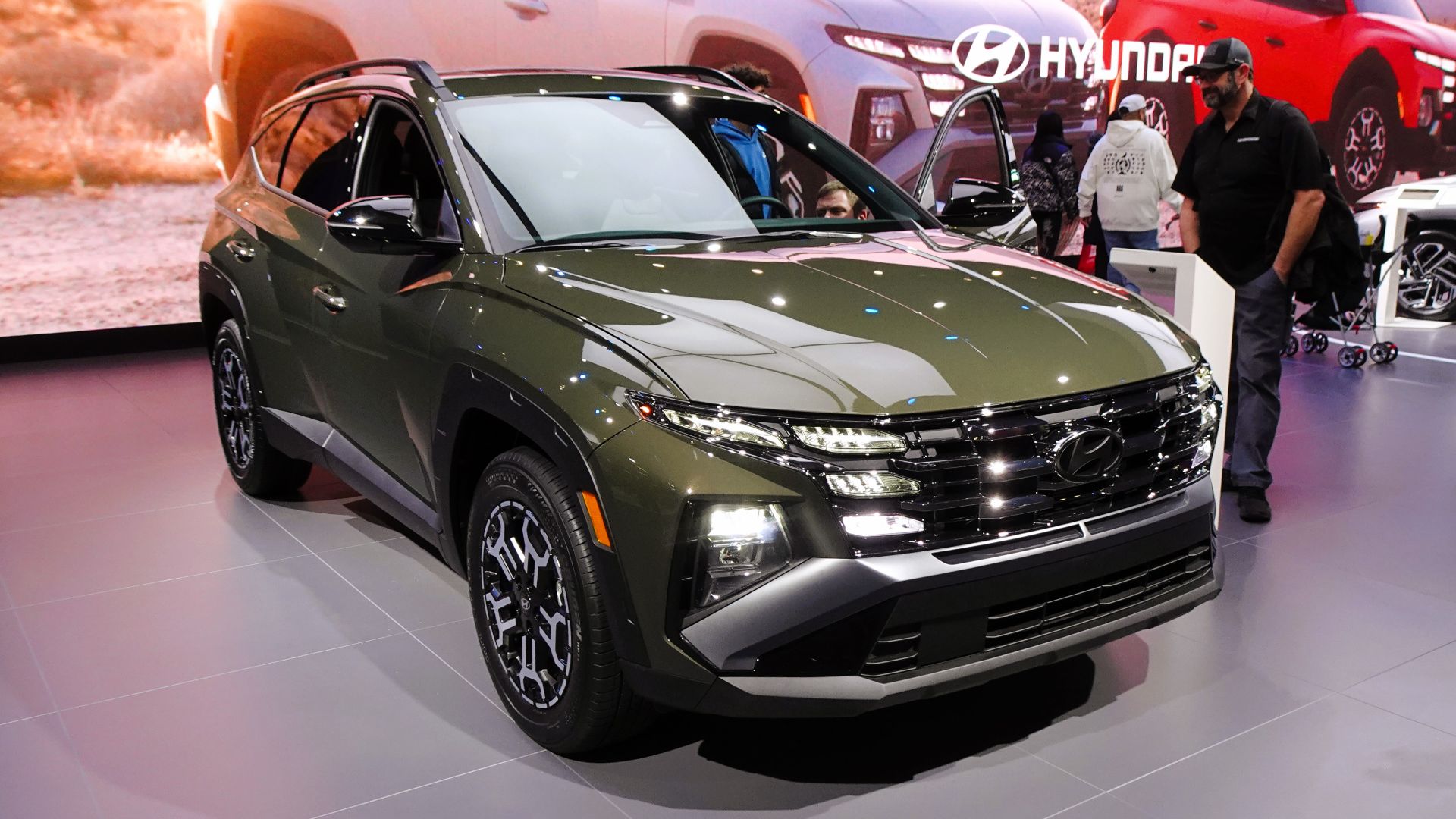 File:2025 Hyundai Tucson XRT (United States) front view.jpg