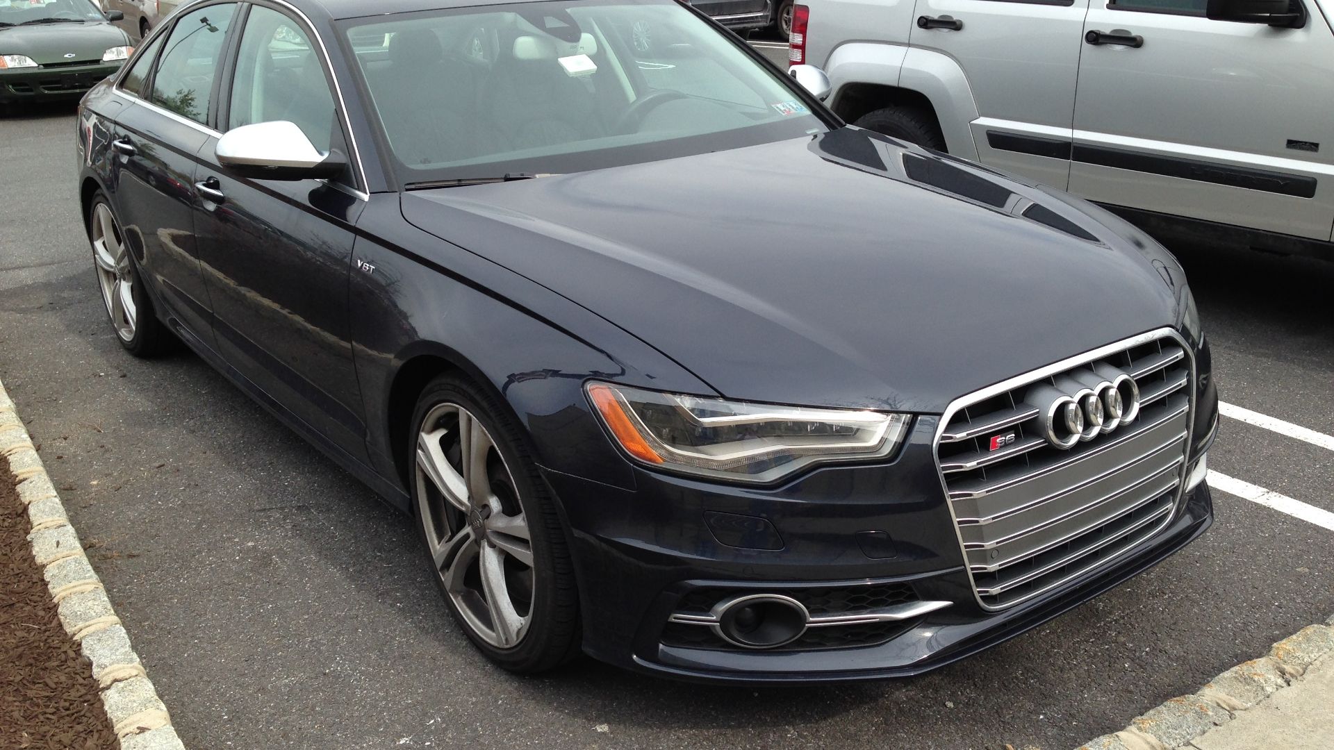 File:Audi S6 (13833108724).jpg