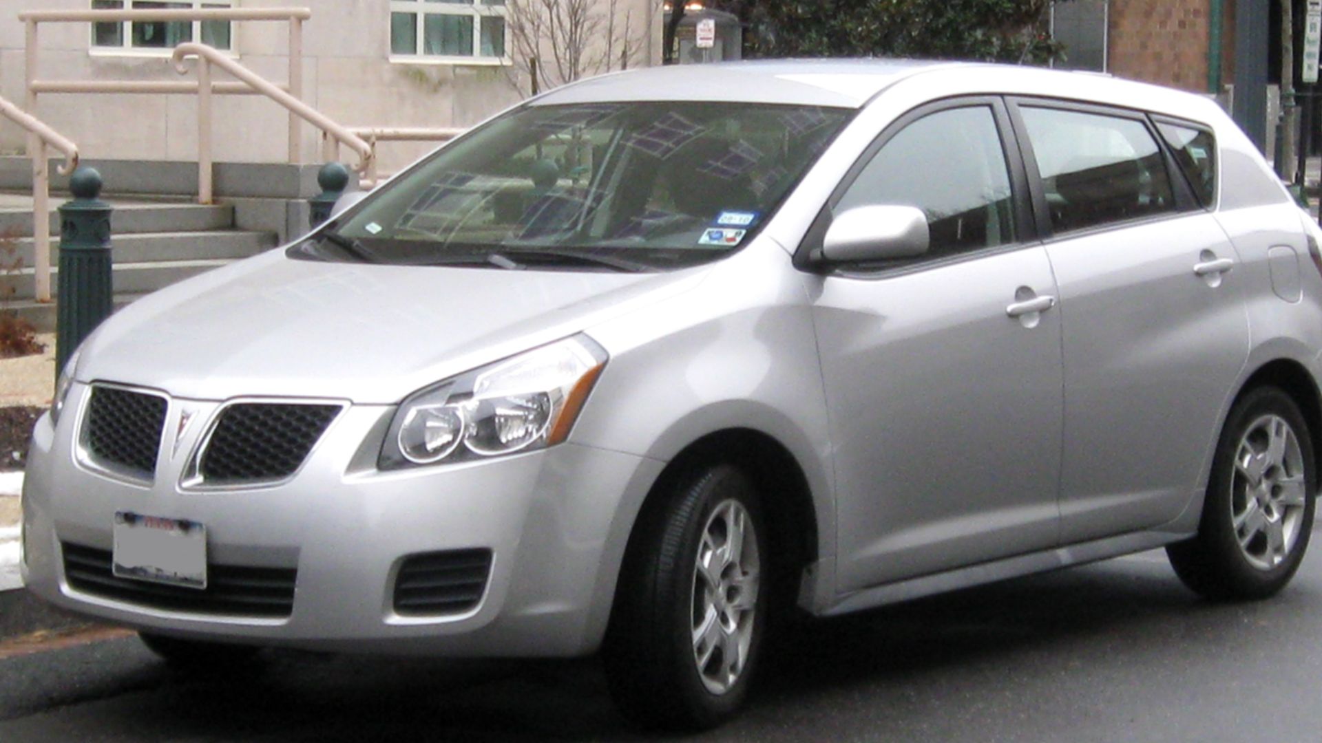 File:2nd Pontiac Vibe 1 -- 12-26-2009.jpg