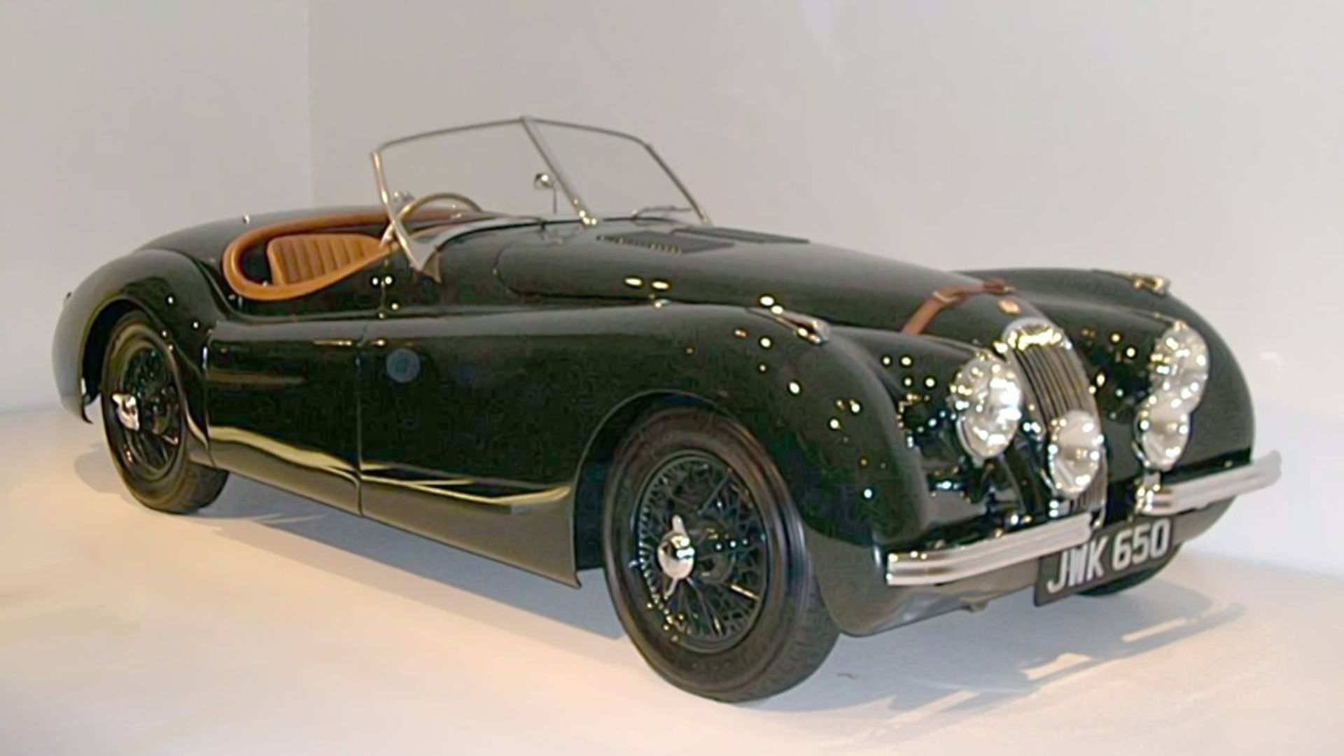 1778861982e92cb89cc602ea62bd853aa22e78b7be9cb253e4.jpg