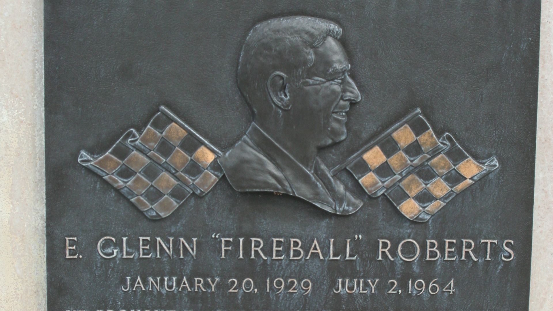 178215050095ed26d27e9d4548039135606a07fdbb37614daa.jpg