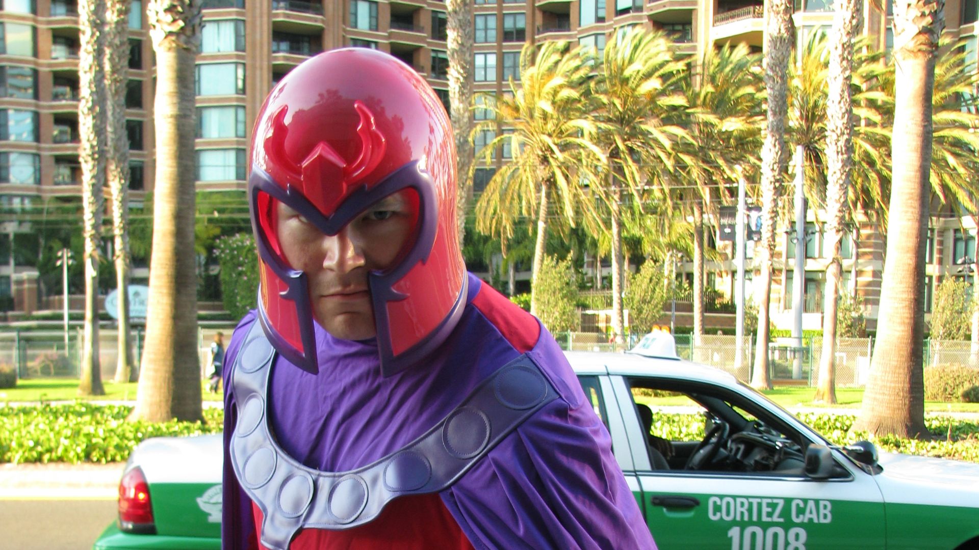 File:SDCC13 - Magneto (9345253655).jpg