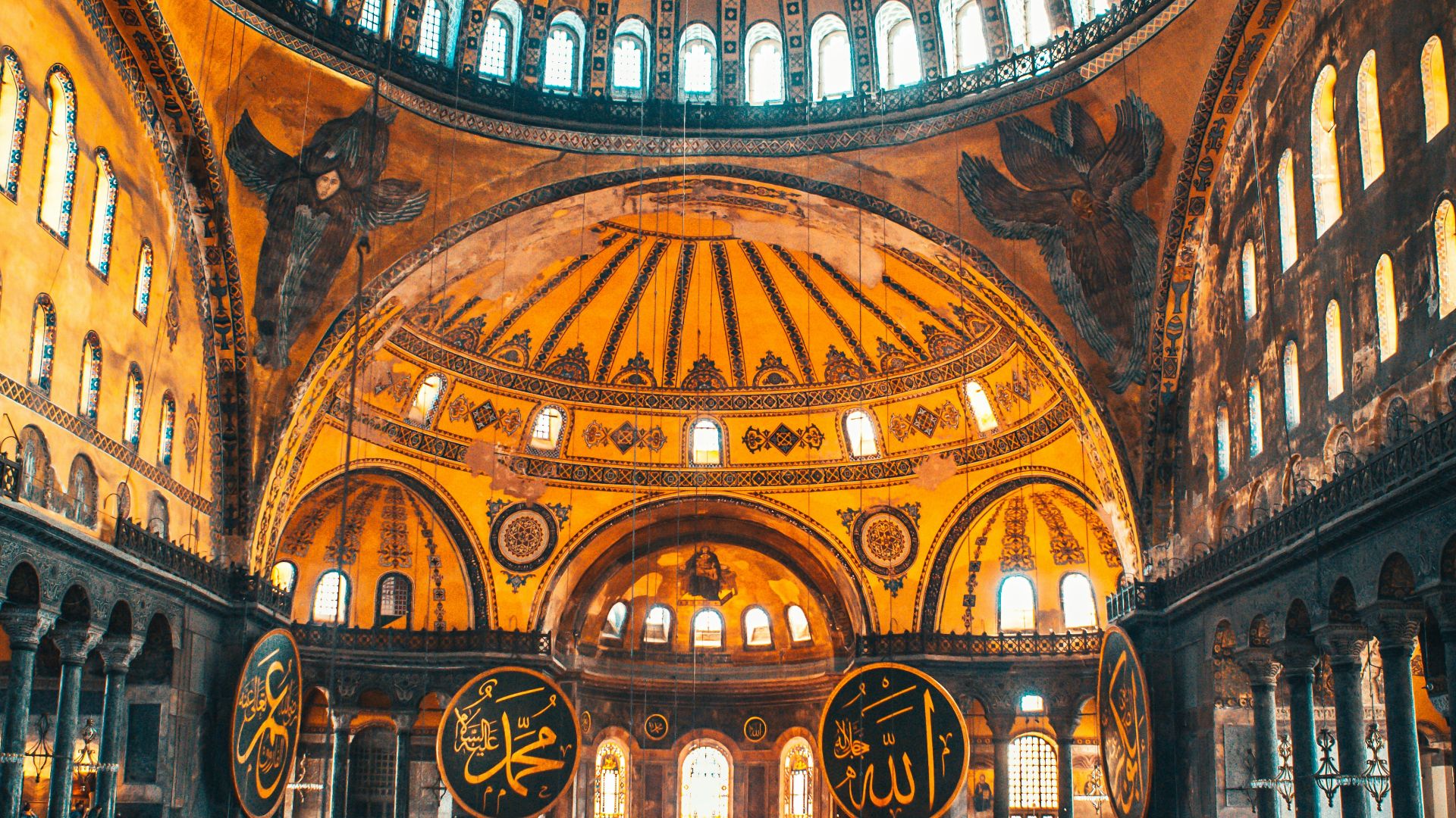 blue and brown concrete building