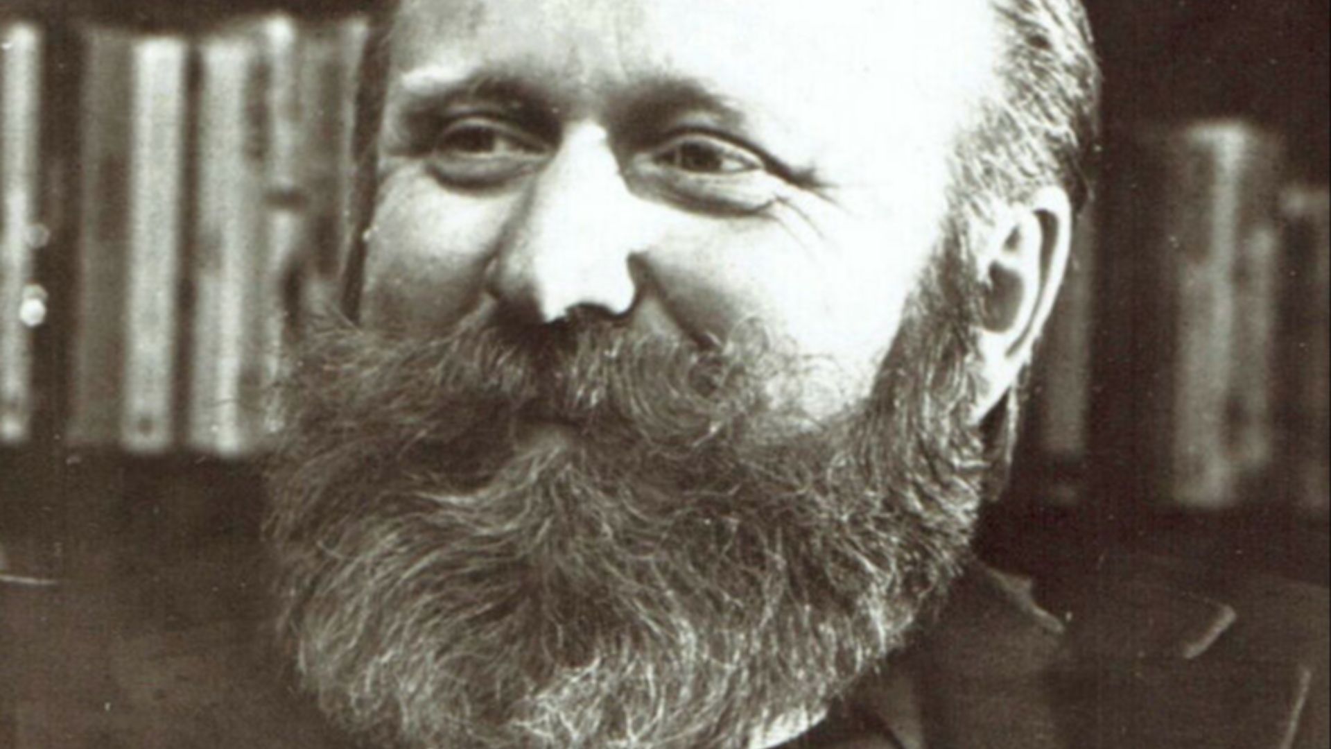File:Frank Herbert 1984 (square).jpg