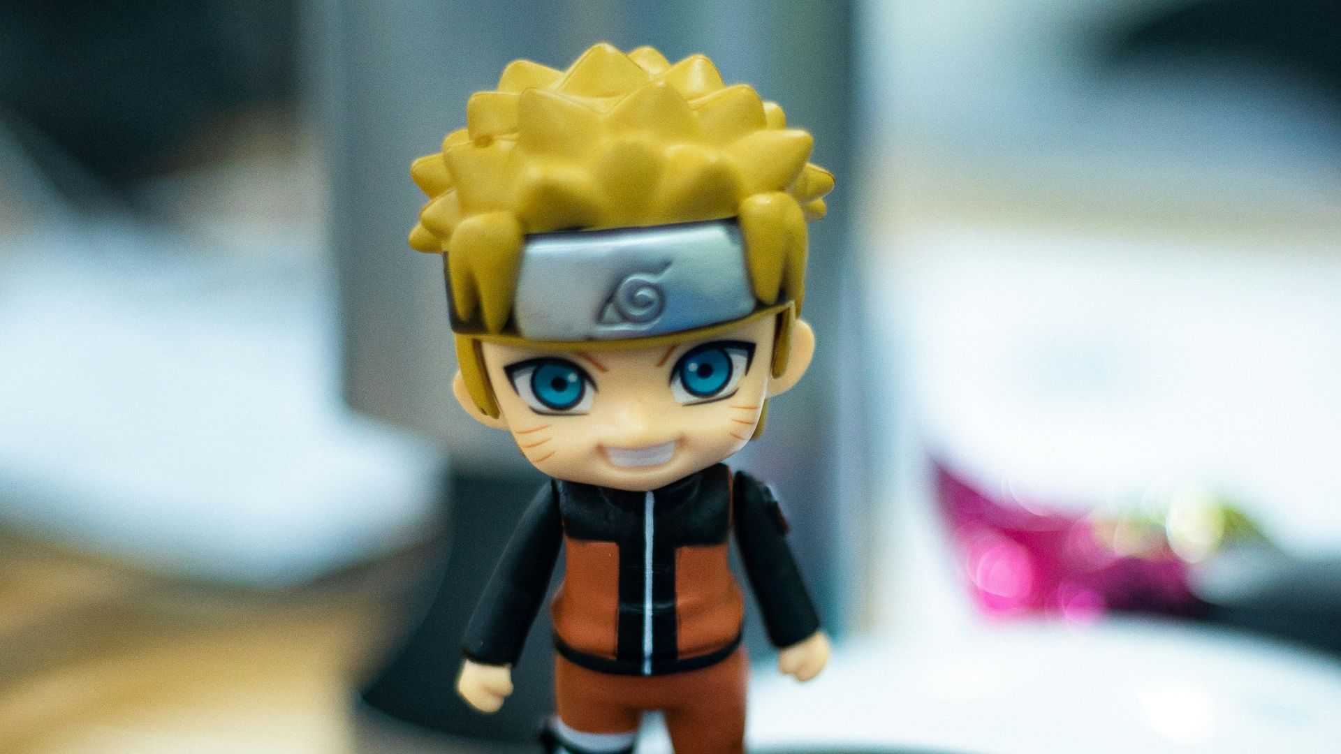 blue and yellow lego mini figure