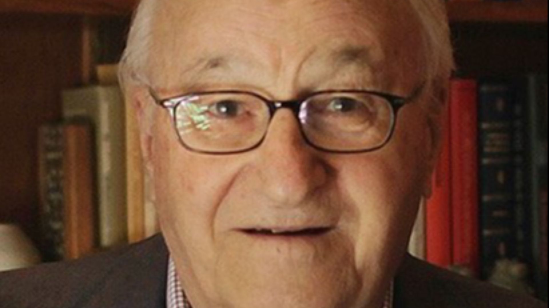 File:Albert Bandura (cropped).jpg