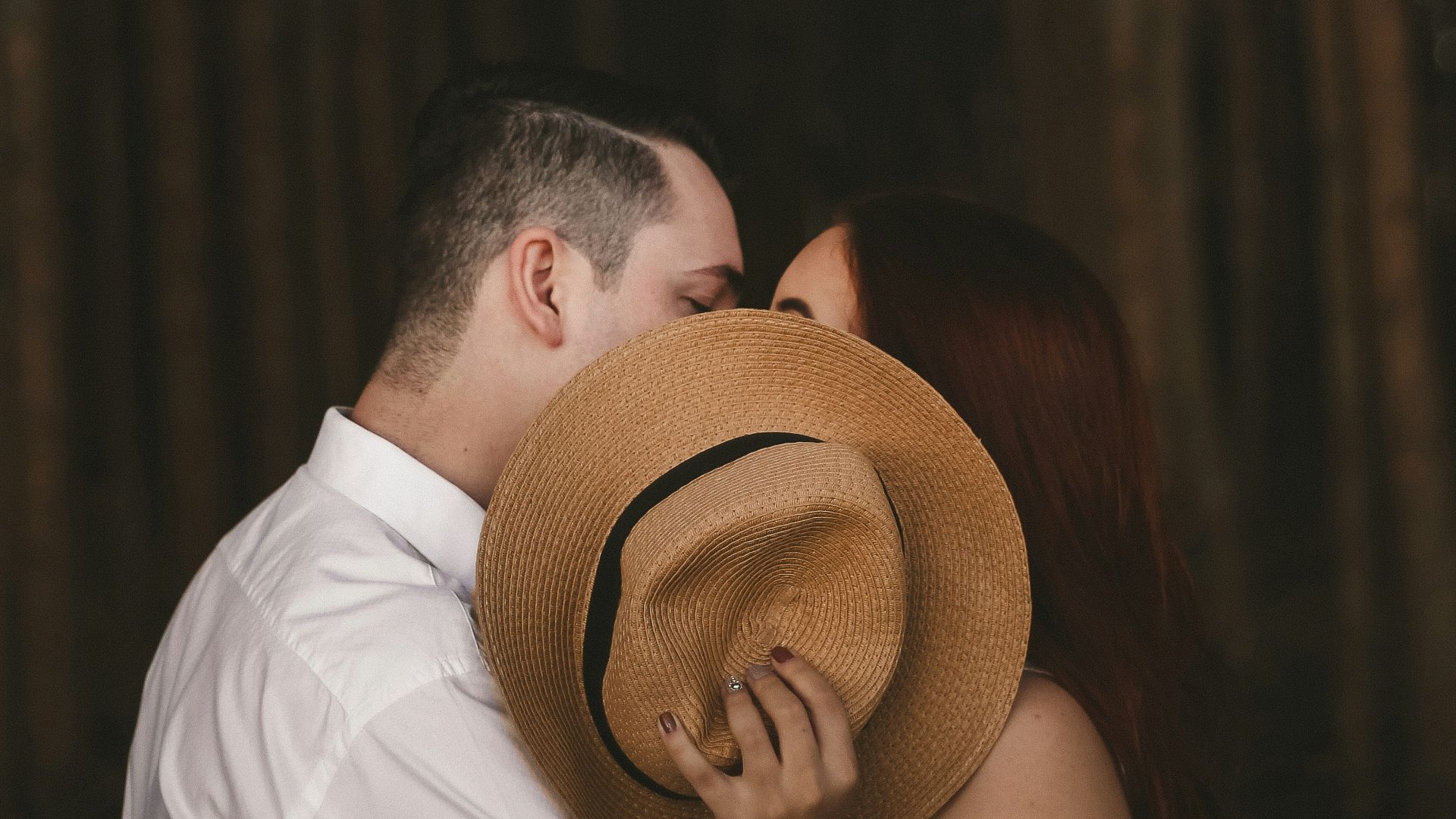 shallow focus photography of man and woman