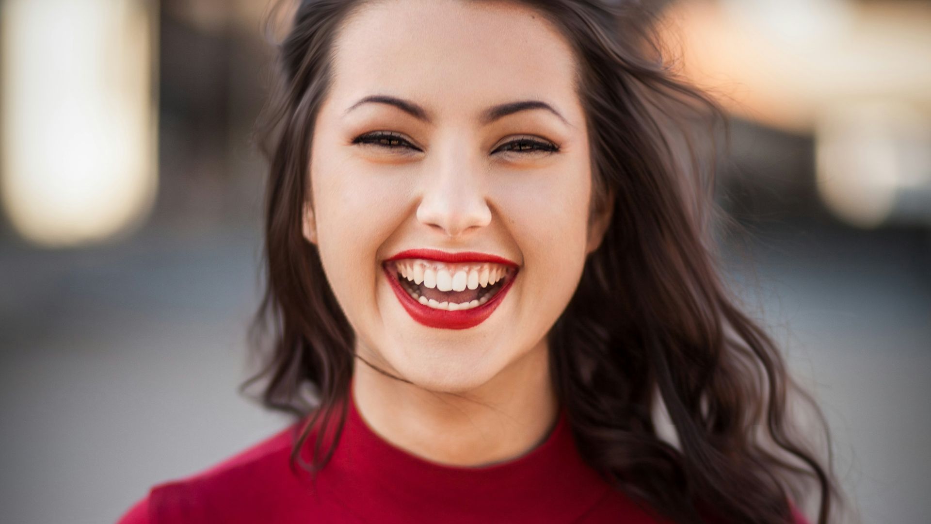 closeup photography of woman smiling