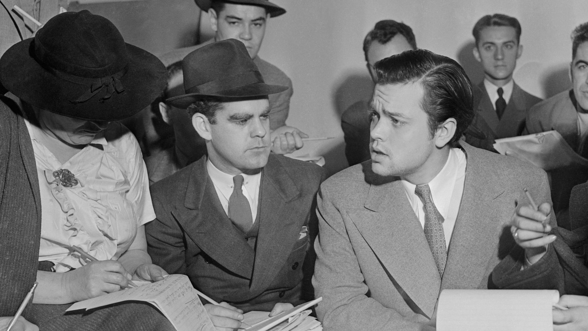 File:Orson Welles War of the Worlds 1938.jpg
