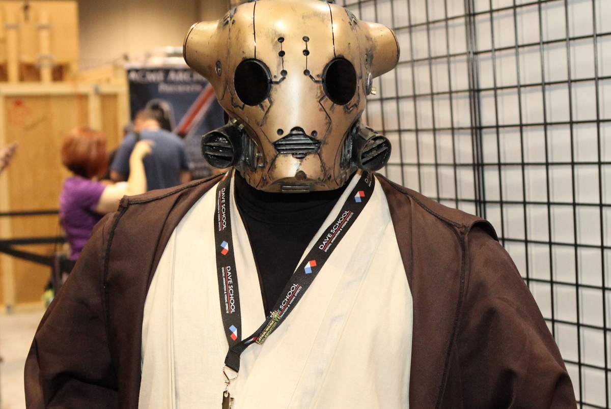 swc_6_-_jedi_costume_-7860618076--1550112224351.jpg