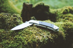 blur-bushcraft-camping-gear-168804-300x200.jpg